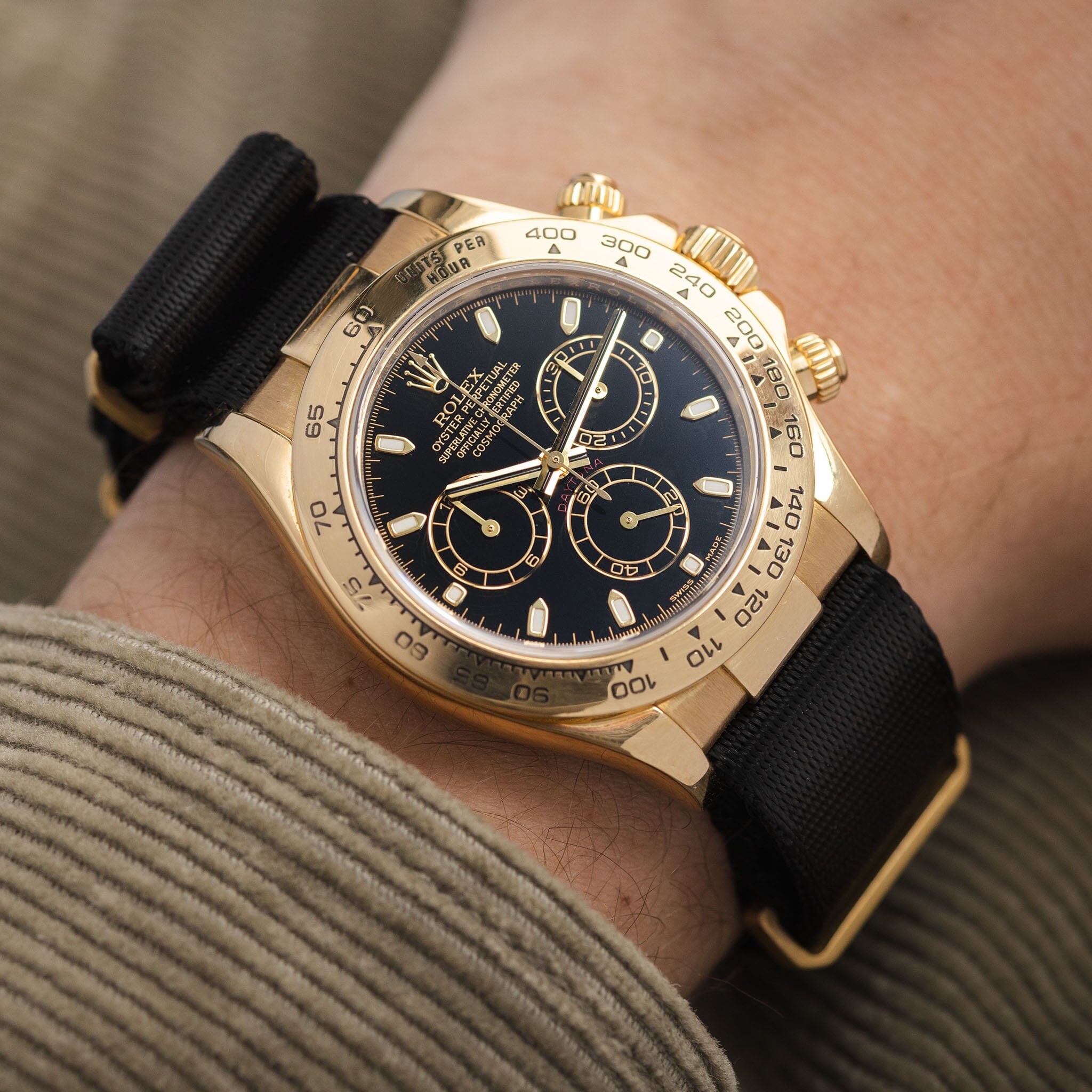 Deluxe Nylon Nato Horlogeband Diep Zwart - Mat Goud