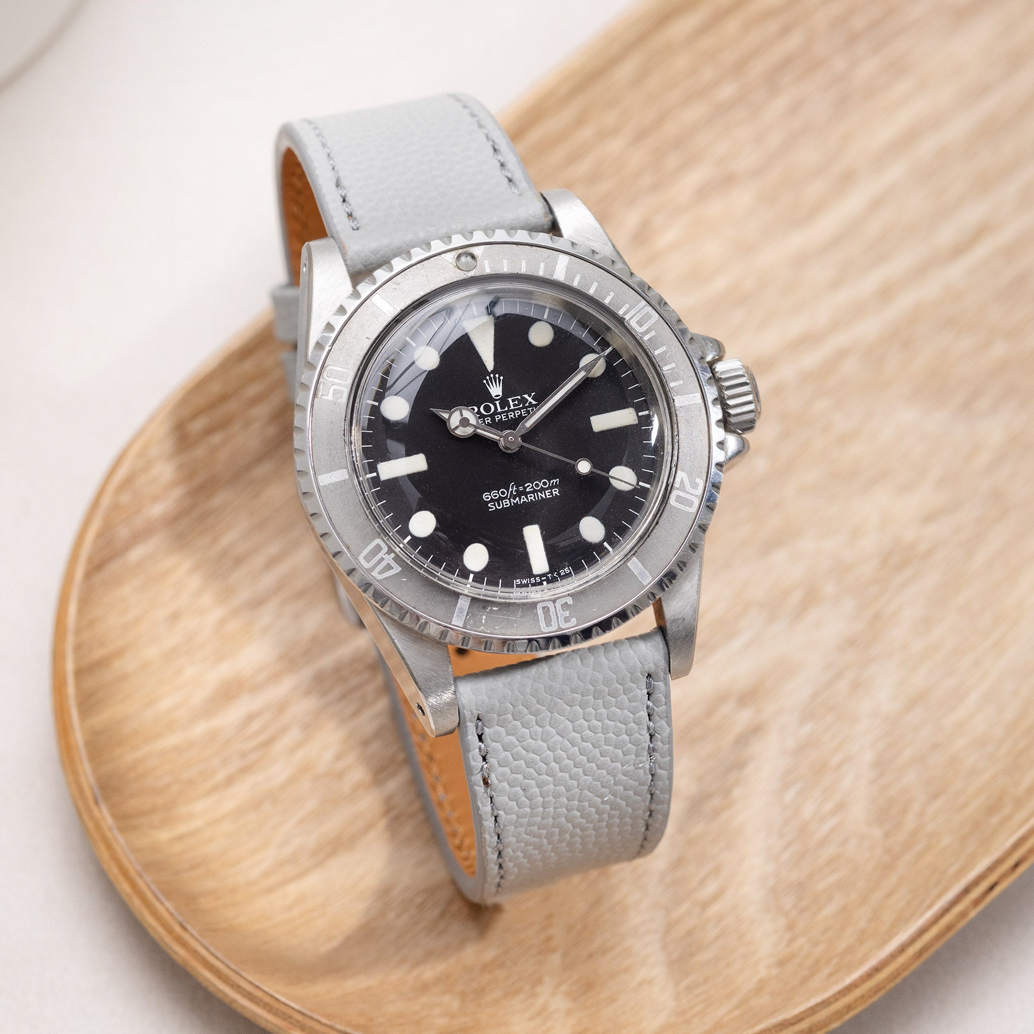 Pebbled Light Grey Tonal Leren Horlogeband