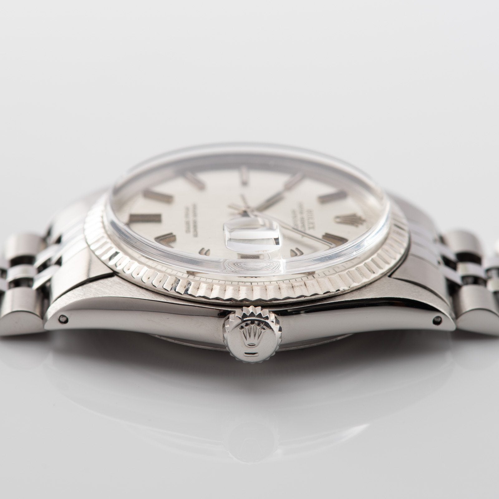 Rolex Datejust Silver Vertical Brush Non-Lume Dial 1601