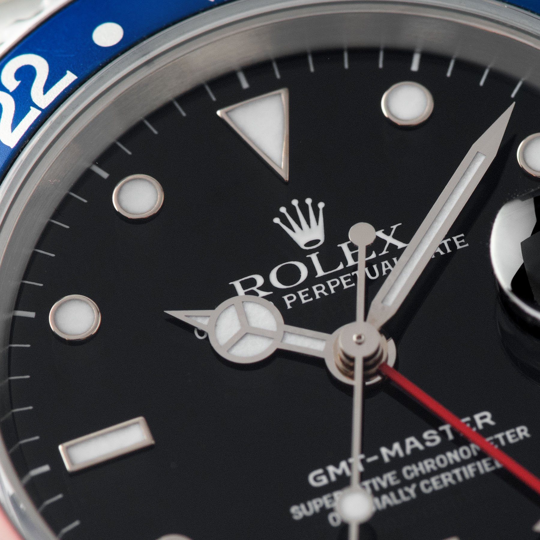 Rolex GMT-Master 16700 Pepsi Swiss Only Dial