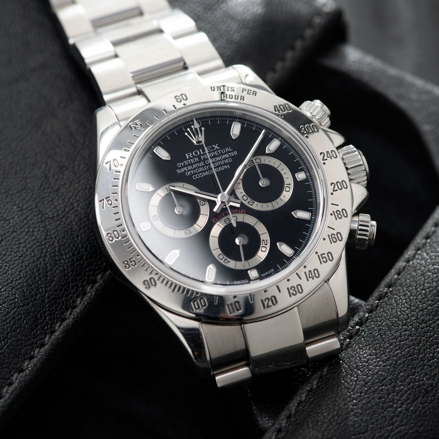 Rolex Daytona Steel 116520 Black Dial Box and Papers set