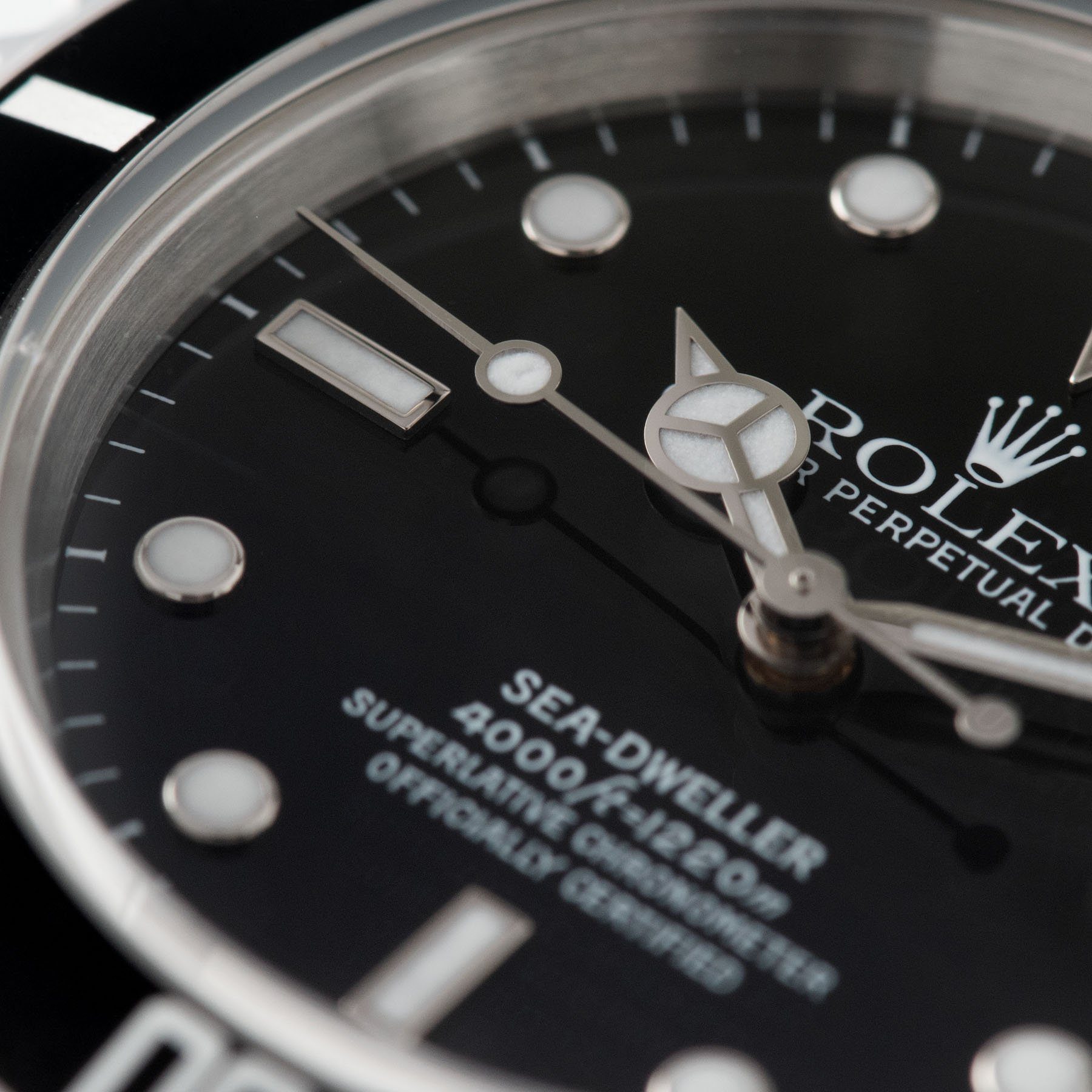 Rolex Seadweller Reference 16600 Box and Papers