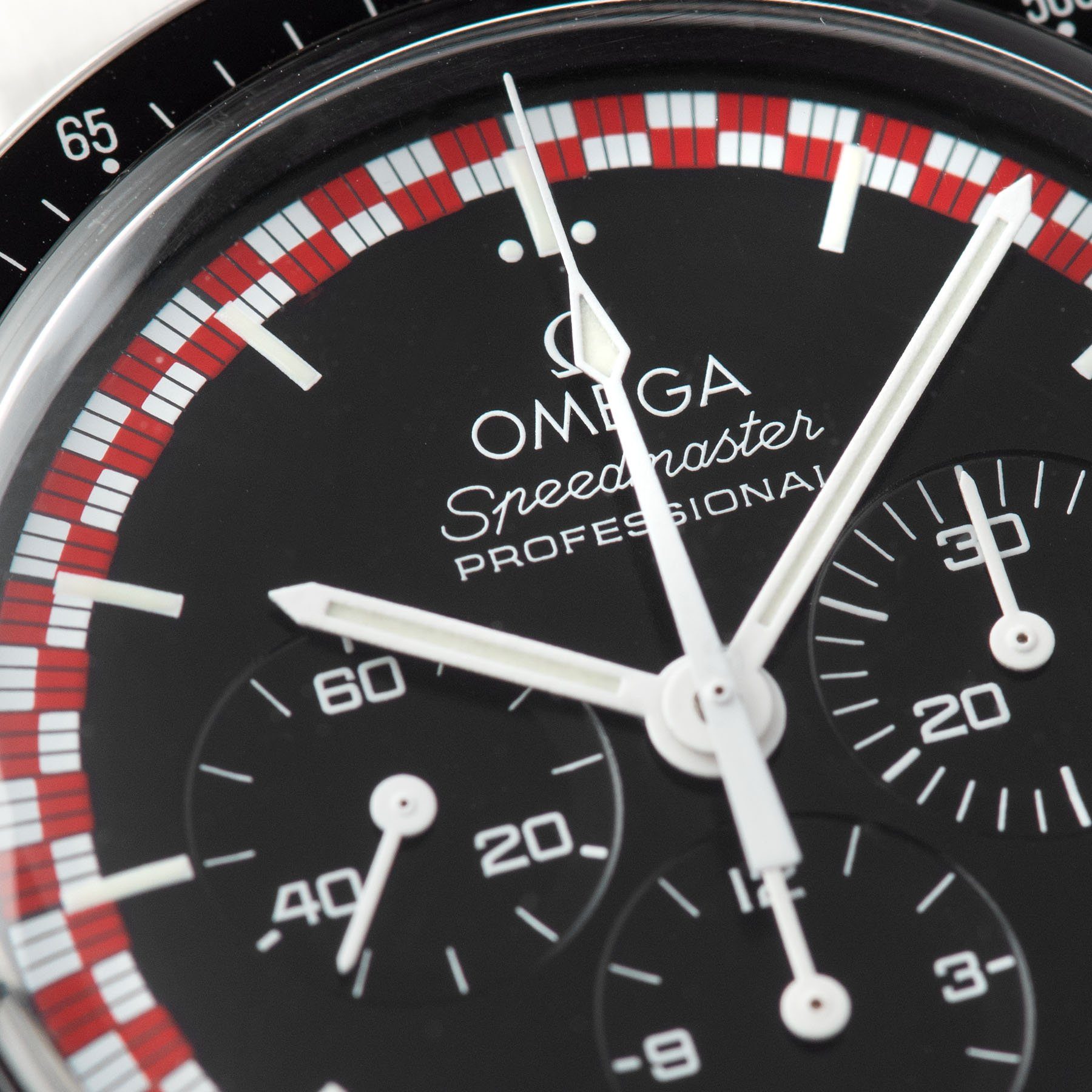 Omega Speedmaster Tin Tin 311.30.42.30.01.004