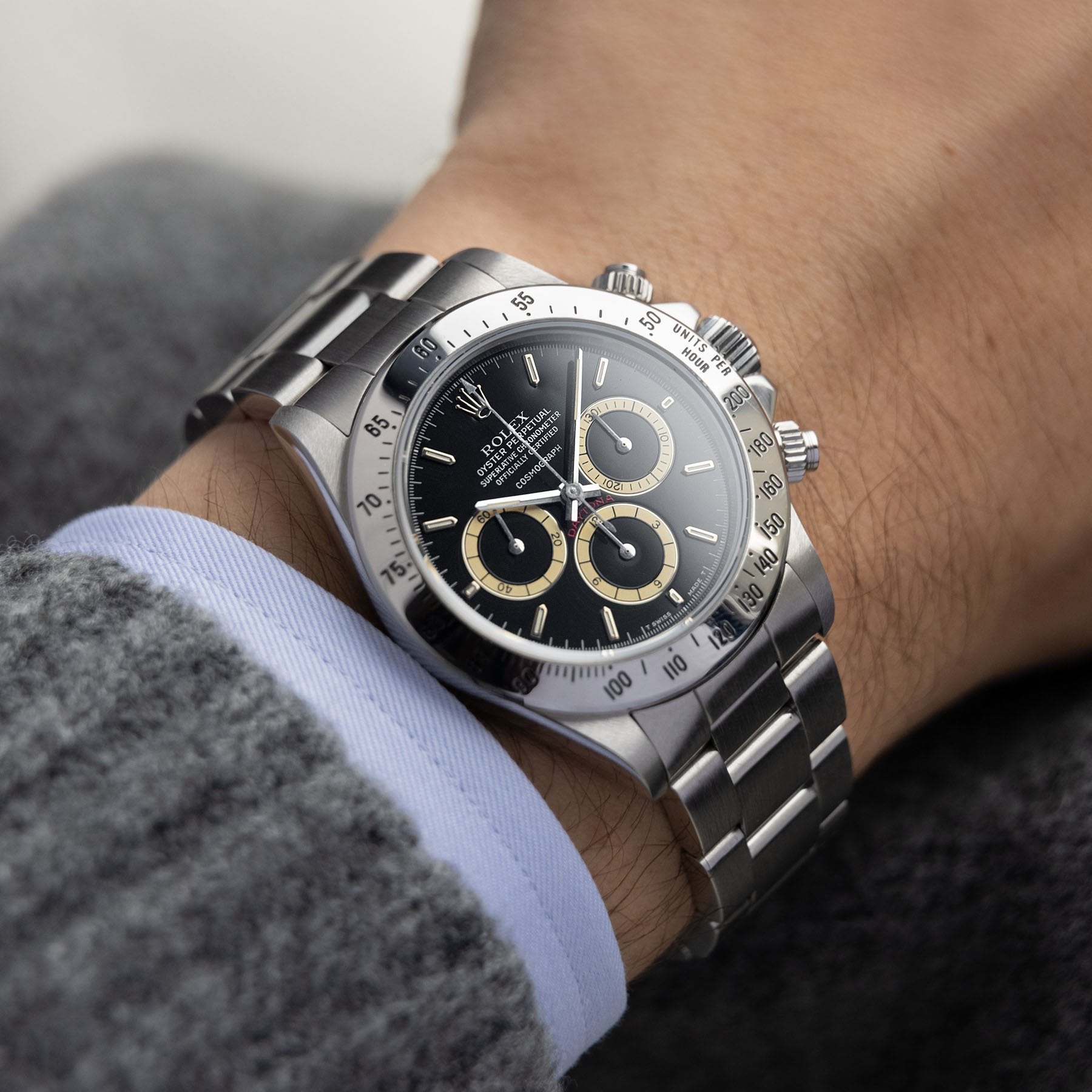 Rolex Daytona Steel 16520 Black Floating Dial Box and Papers