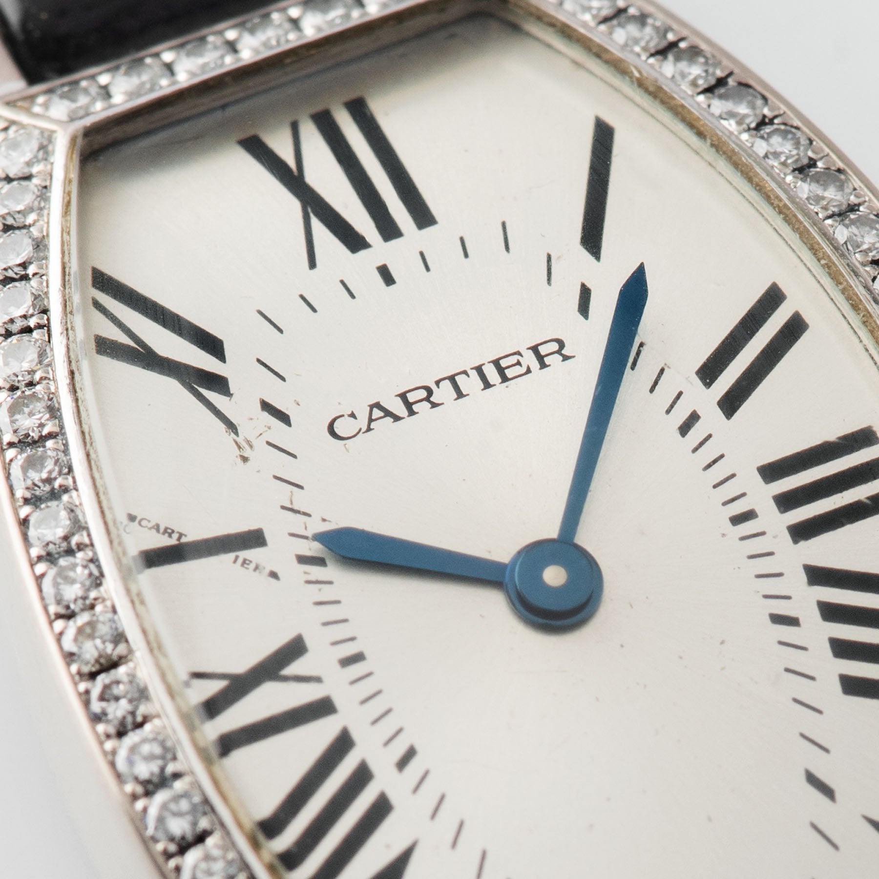 Cartier Tonneau White Gold with Diamonds Reference 2711