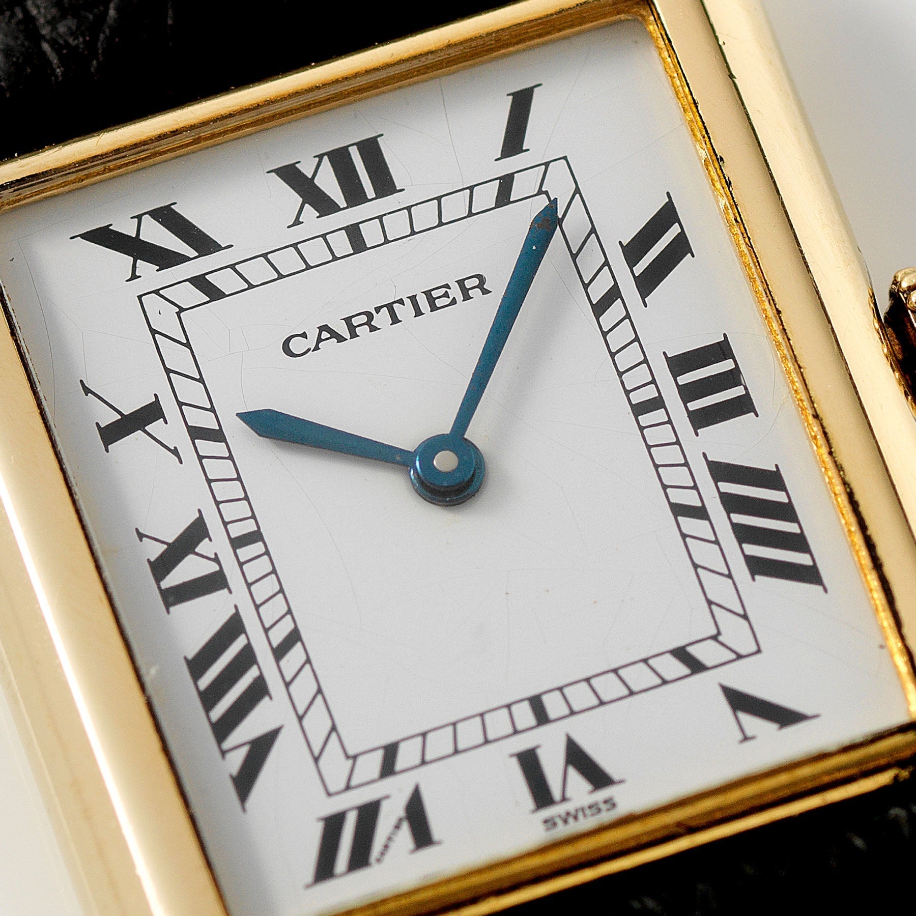 Cartier Tank Louis 78086 18kt Yellow Gold Mechanical Movement