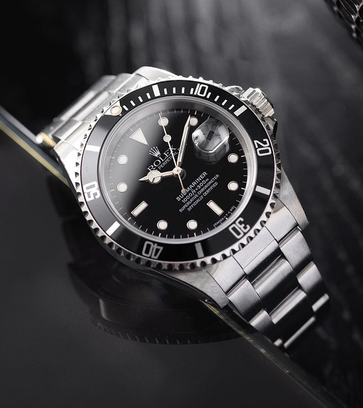 Rolex Submariner Date Reference 16610 with Box and Papers