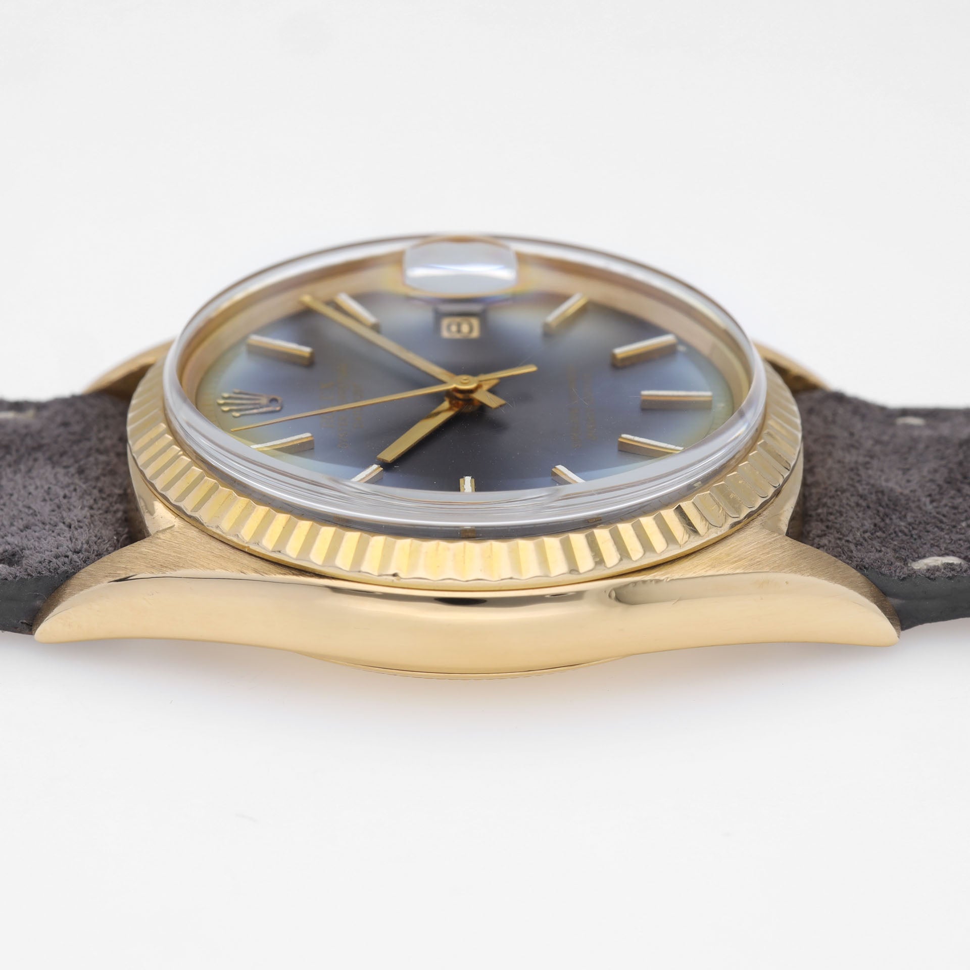 Rolex Datejust 1601 Yellow Gold with Grey Soleil Sigma Dial