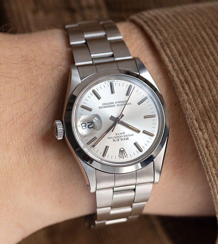 Rolex Oyster Perpetual Date 1500 Silver Soleil Dial