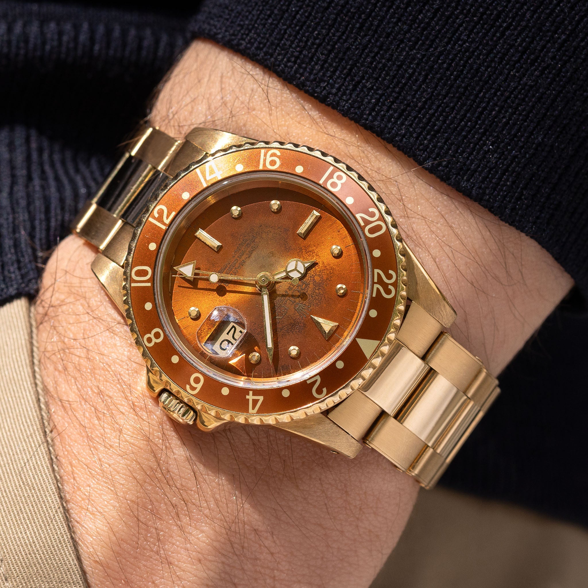 Rolex GMT-Master in 18k Yellow Gold Ref 16758 with Original Guarantee Paper "Two Dials"