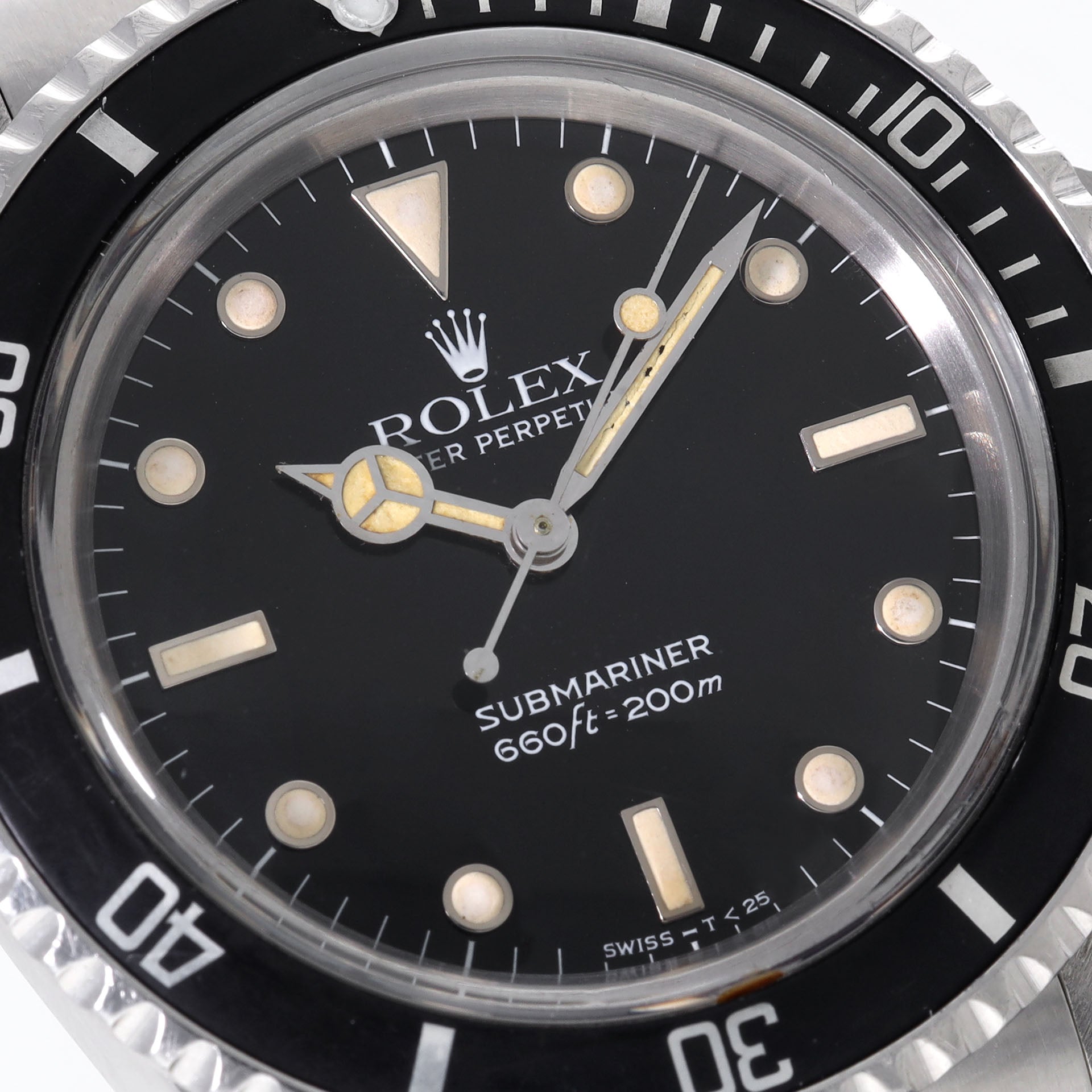 Rolex Submariner 5513 Gloss Dial White Gold Hour Markers