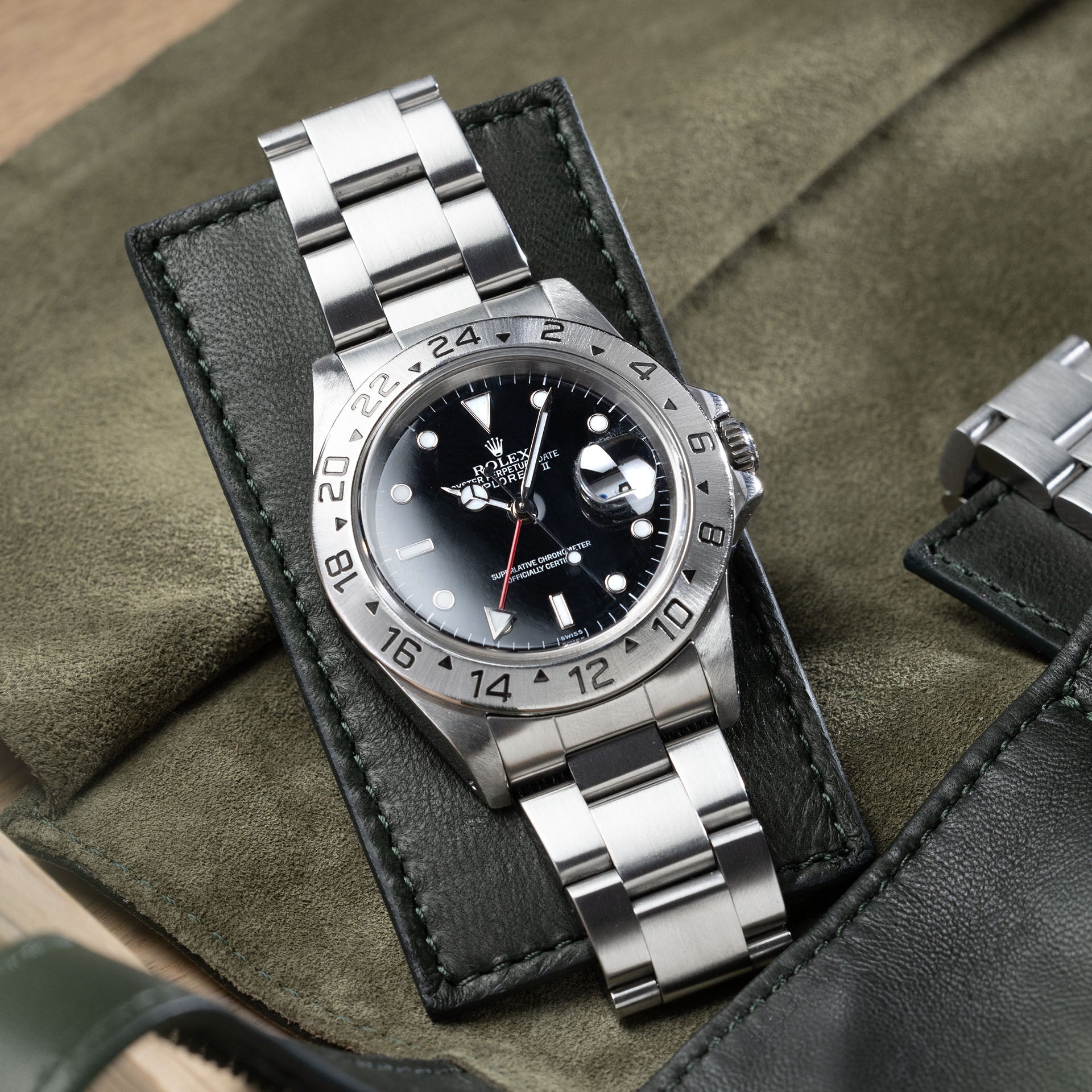 Rolex Explorer 2 16570 Black Swiss-Only Dial