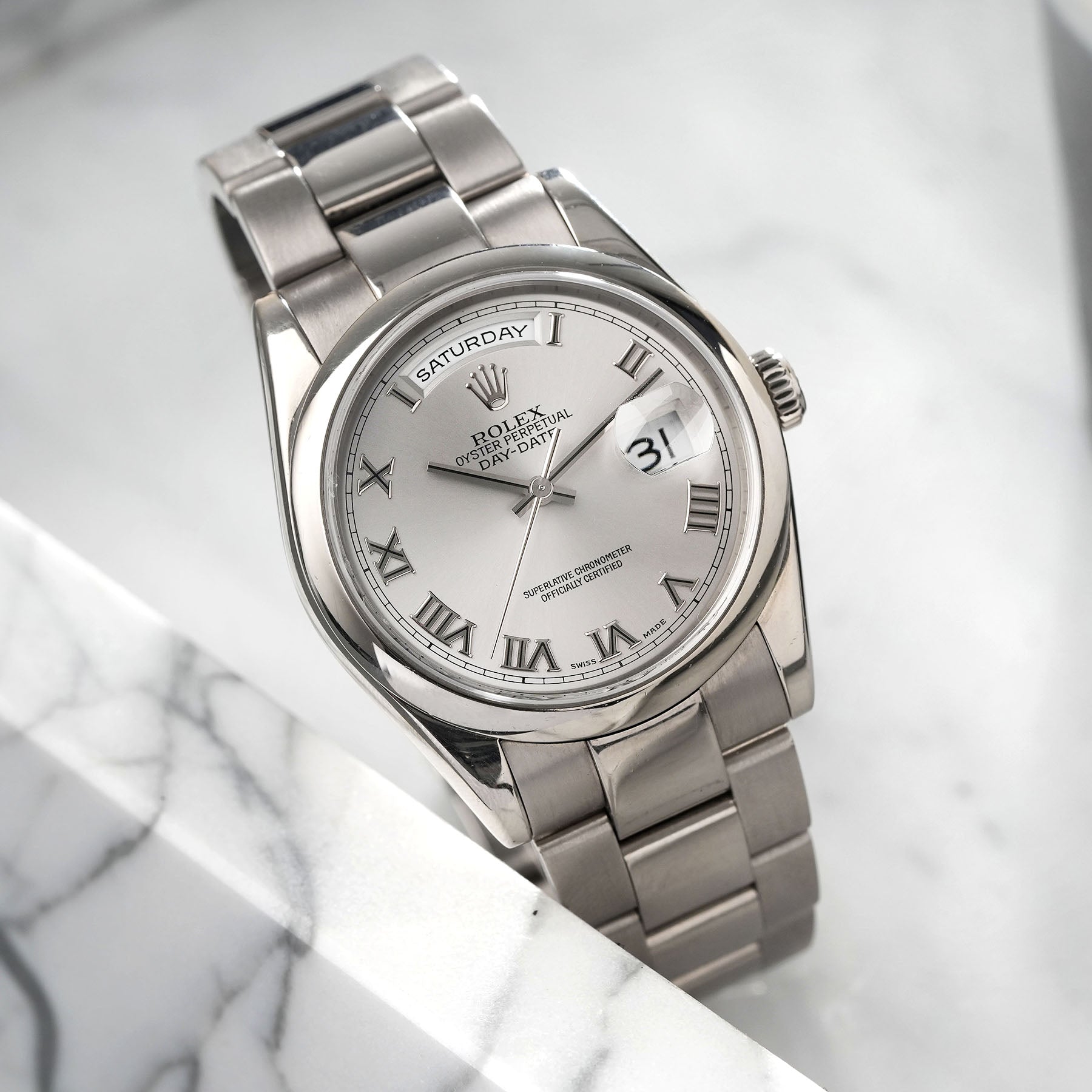 Rolex Day-Date 118209 White Gold Smooth Bezel Silver Dial