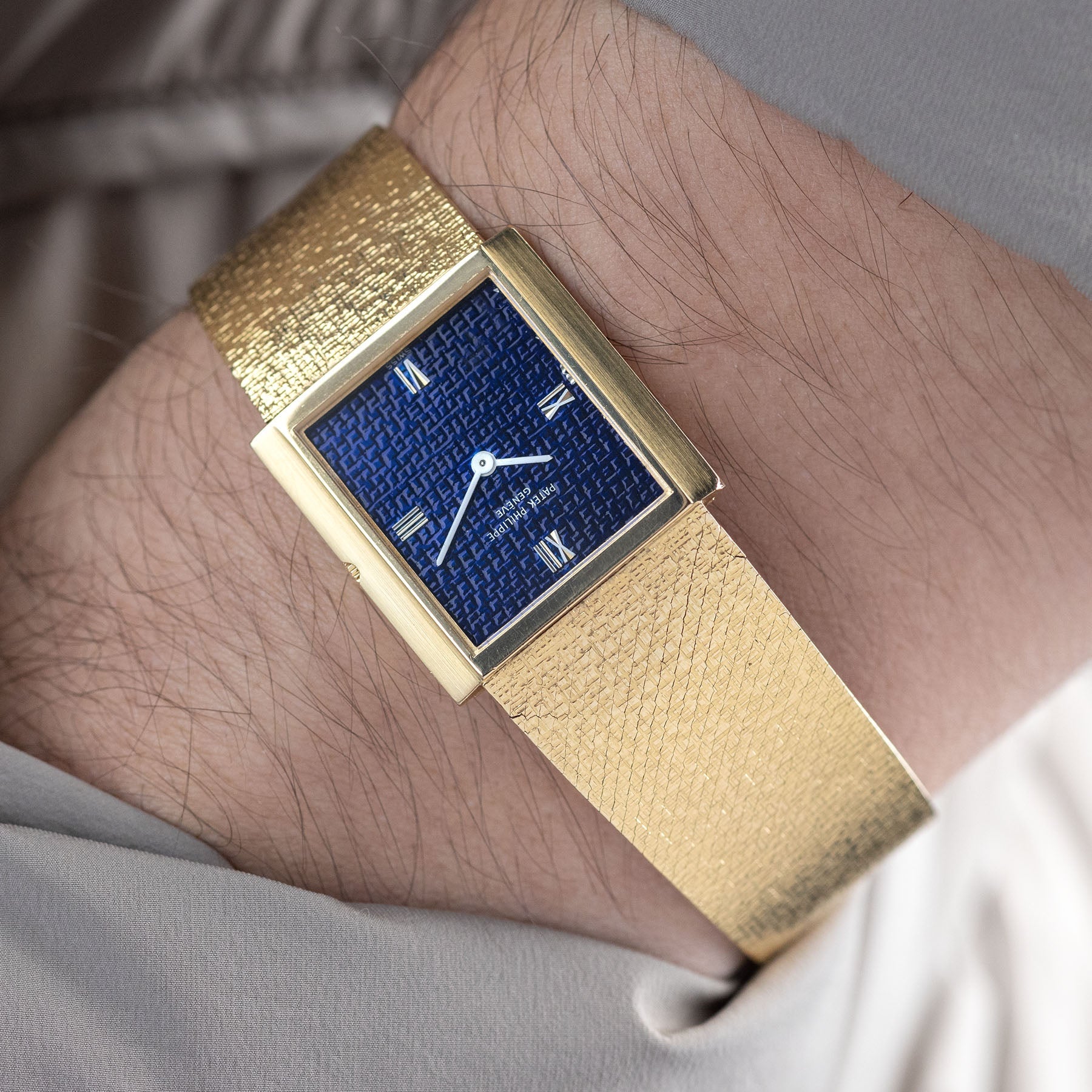 Patek Philippe 3491 Yellow Gold Dress Watch with Archive Extract