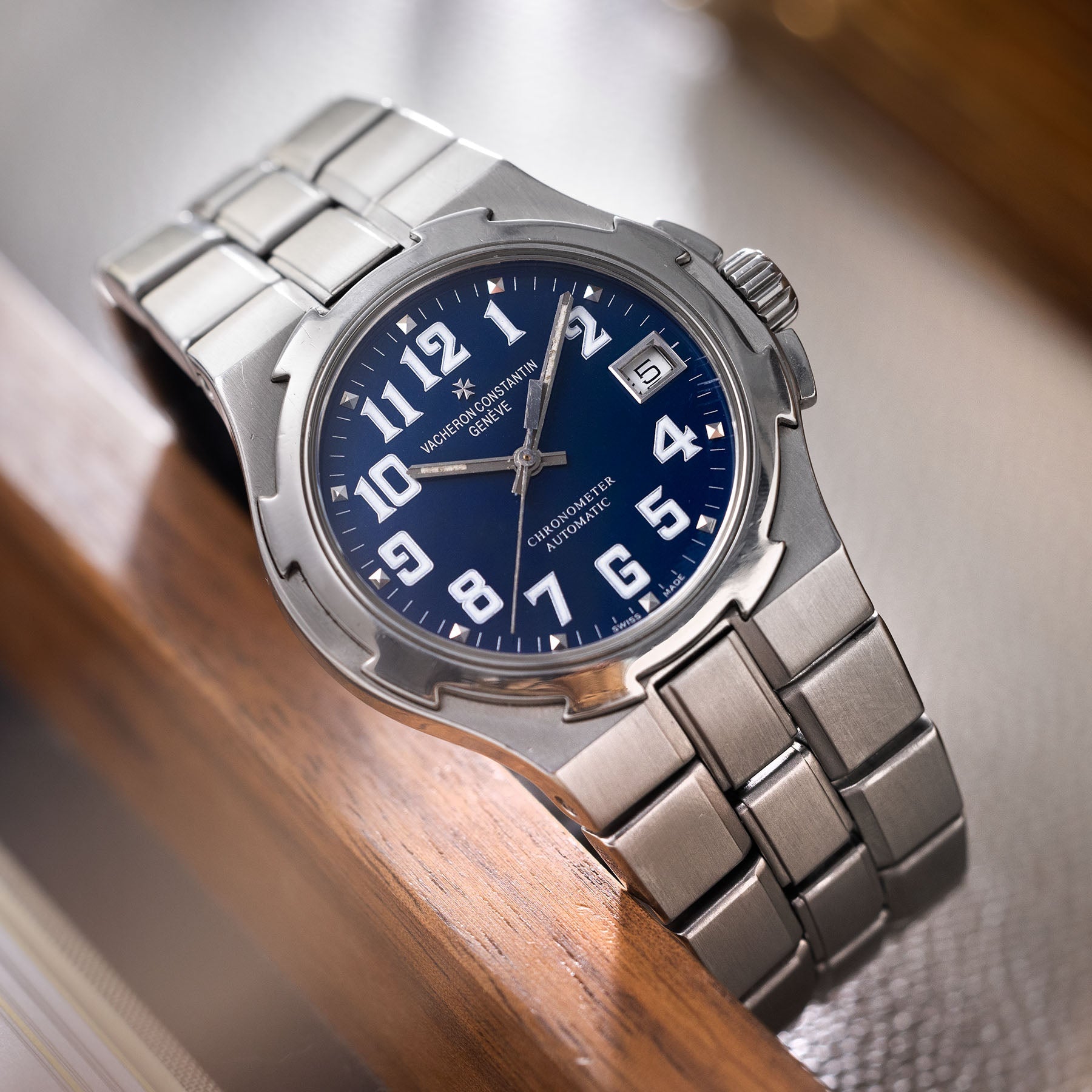 Vacheron Constantin Overseas ref 42042 Blue Dial