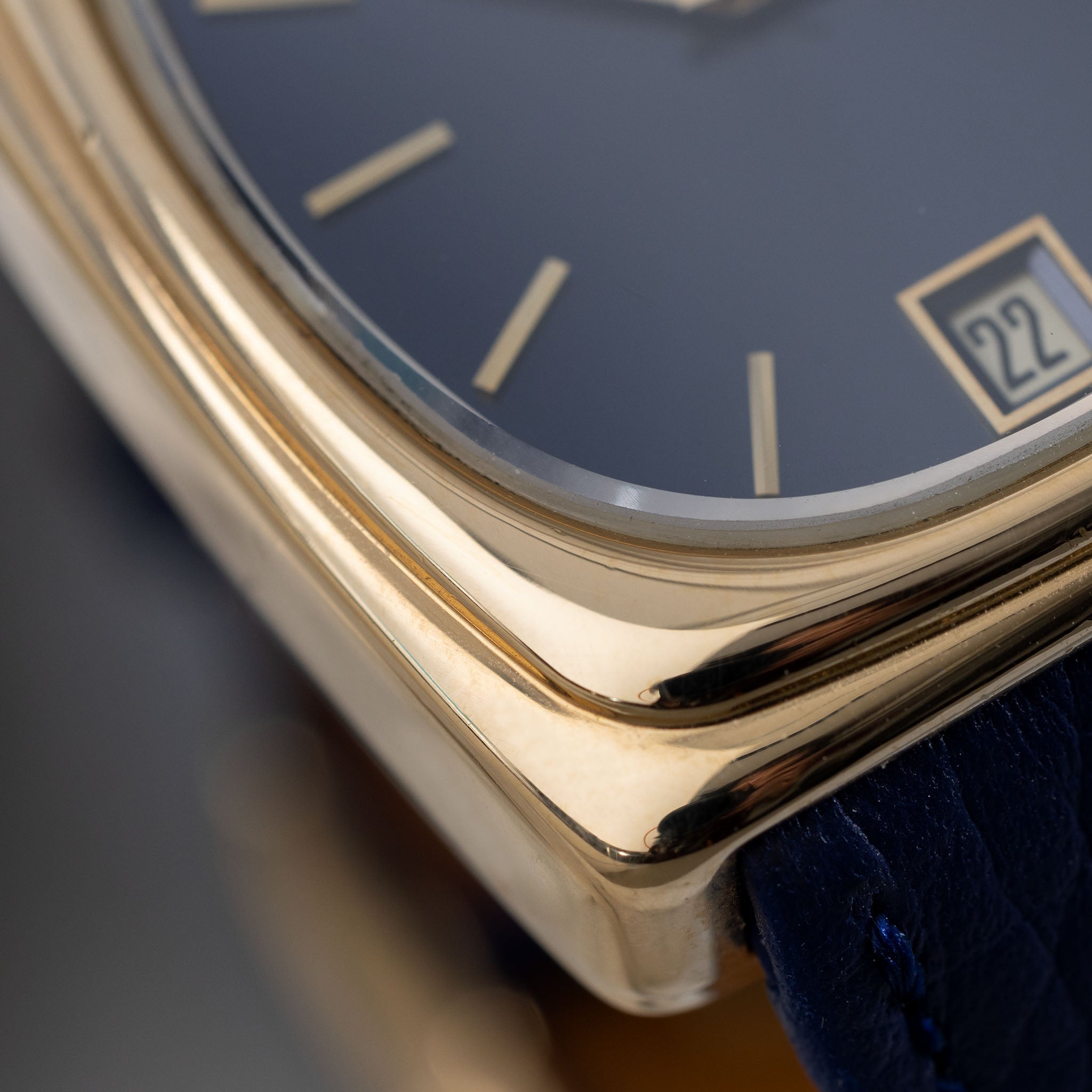 Patek Philippe Beta 21 18K Gold Case ref 3603