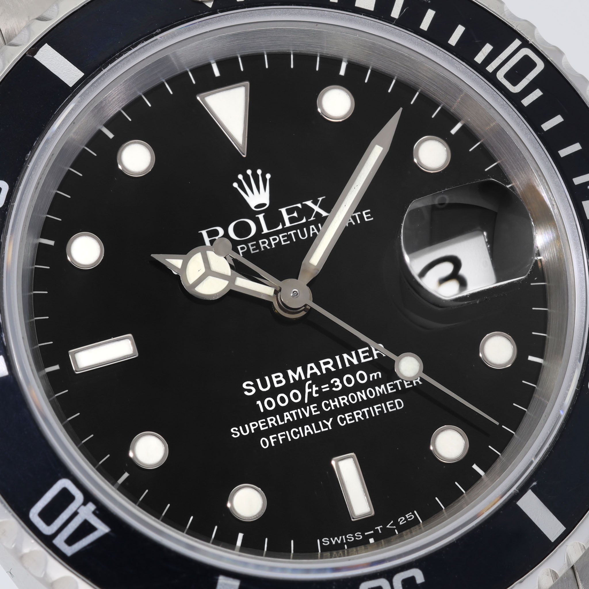 Rolex Submariner Date 16610 Box and Paper Set Tritium dial