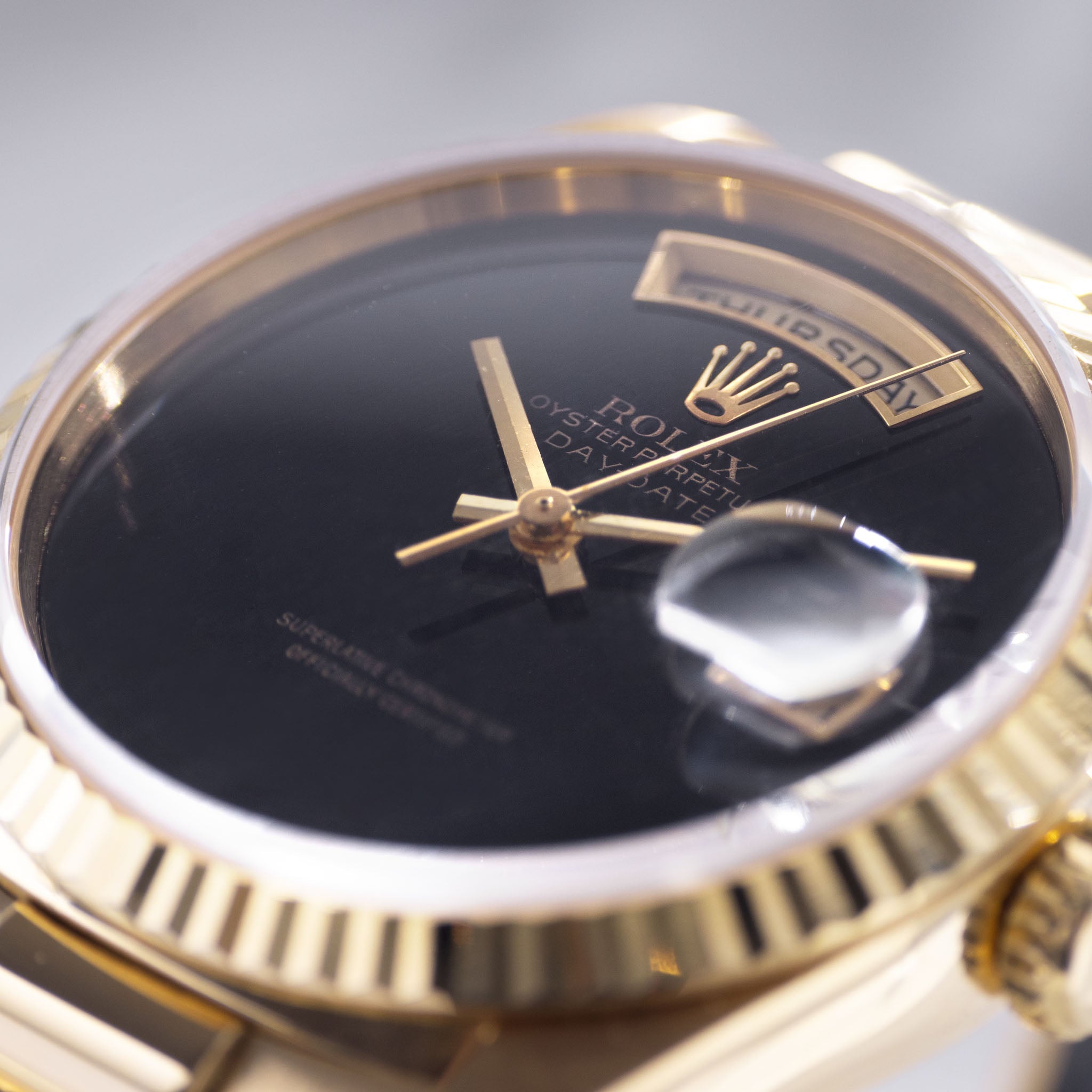 Rolex Day-Date 18238 Onyx Dial T Swiss T