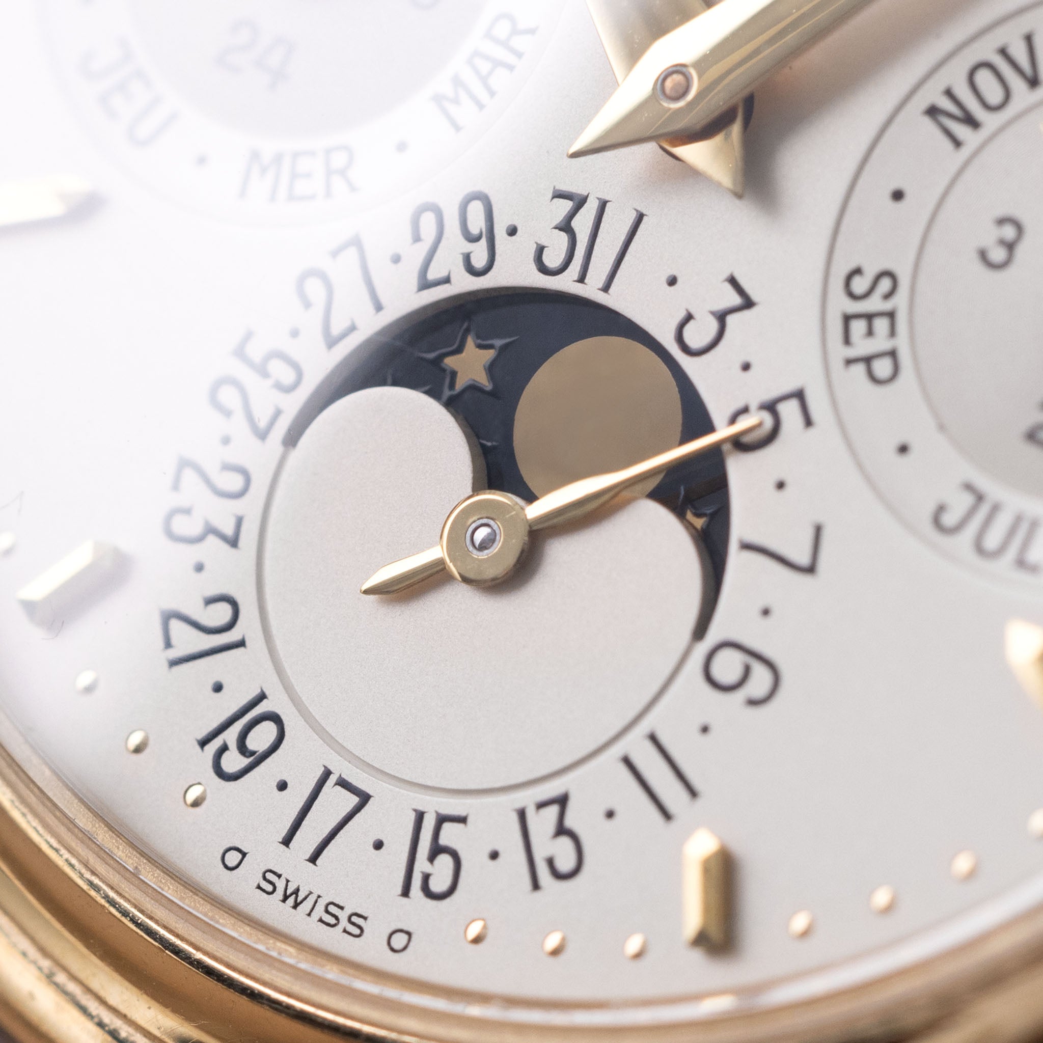 Patek Philippe 3940 Perpetual Calendar Second Series with Archive Extract