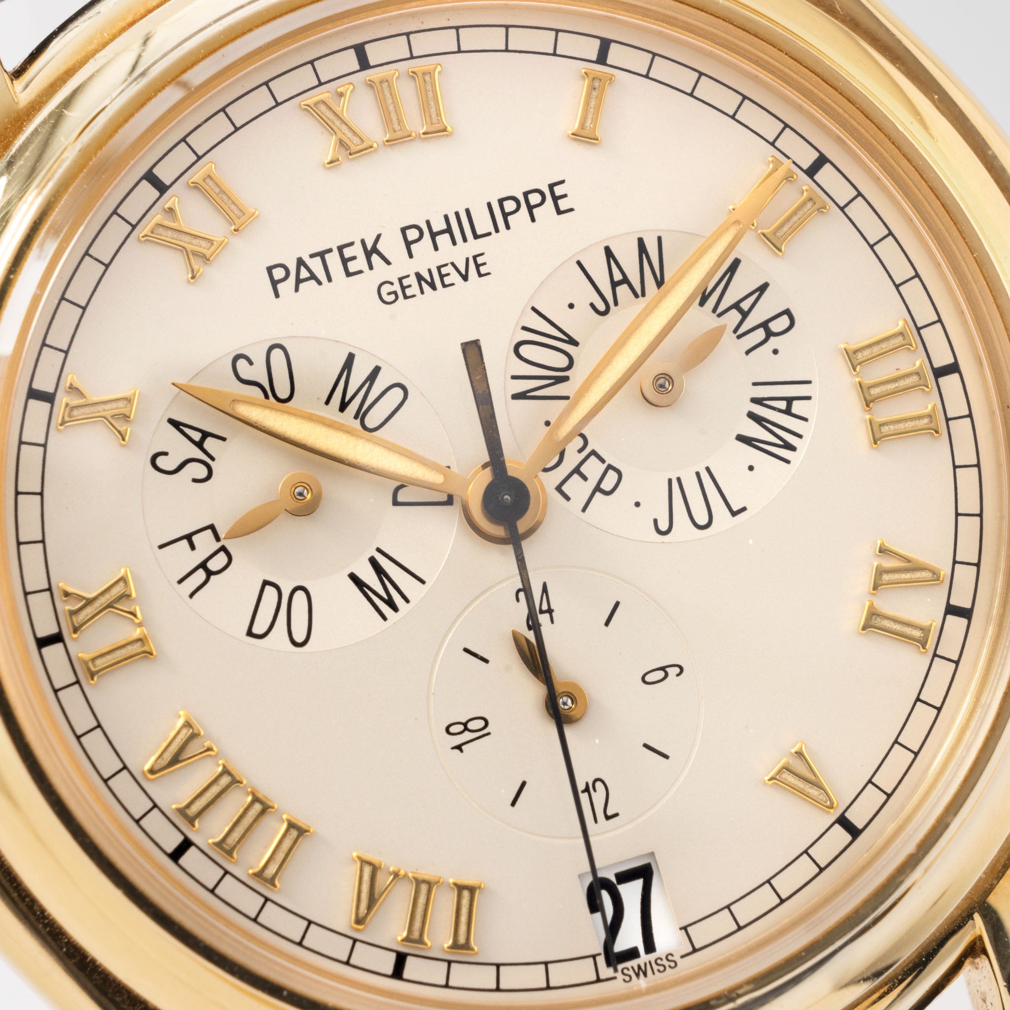 Patek Philippe 5035J Annual Calendar with extract of the Archives