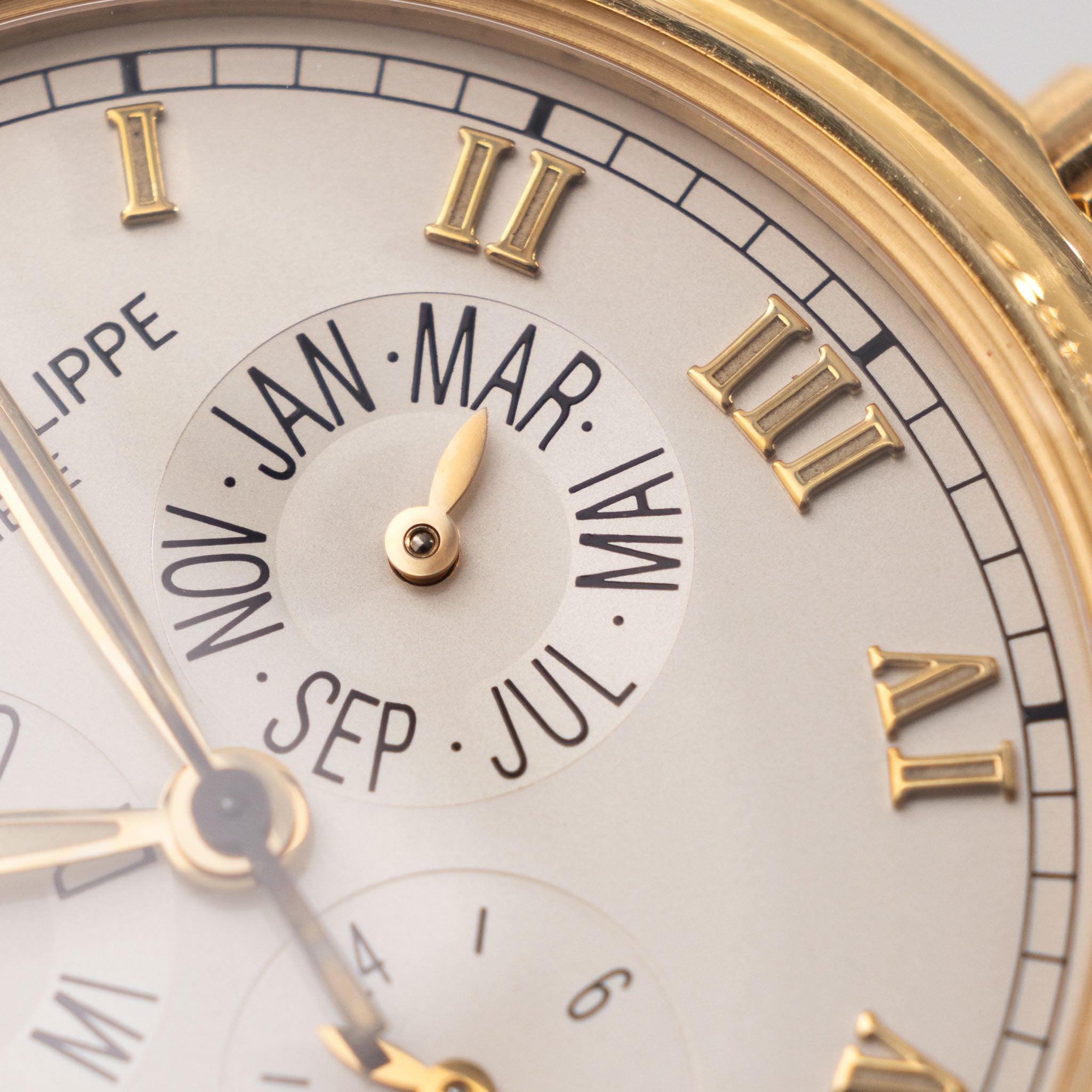 Patek Philippe 5035J Annual Calendar with extract of the Archives