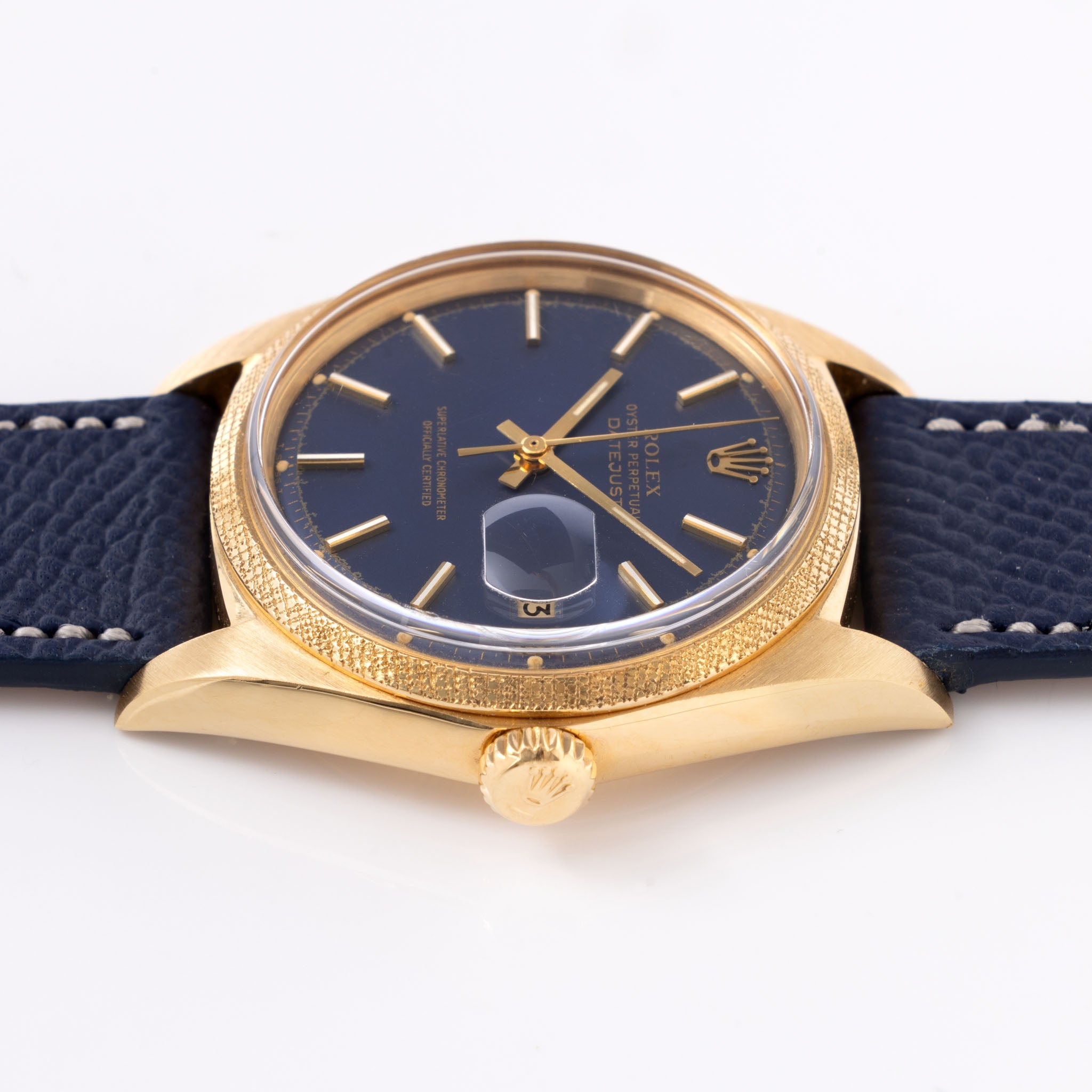 Rolex Datejust Ref. 1611 Morellis finish Blue Dial in 18 k yellow gold