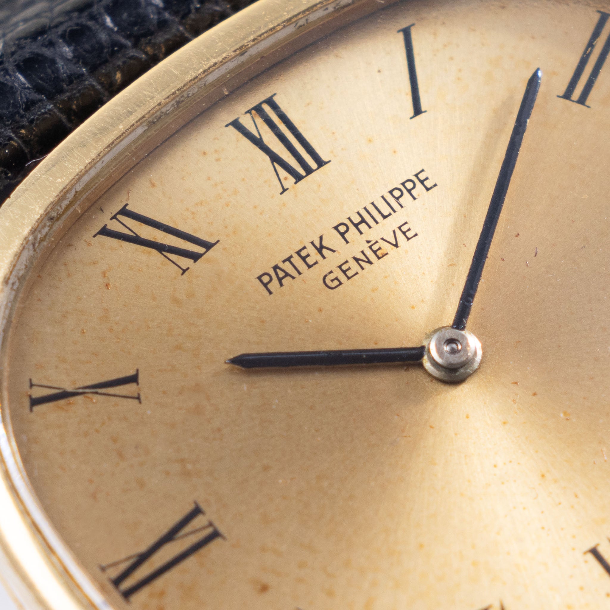 Patek Philippe Golden Ellipse Champagne Dial in 18k Yellow Gold Ref. 3545