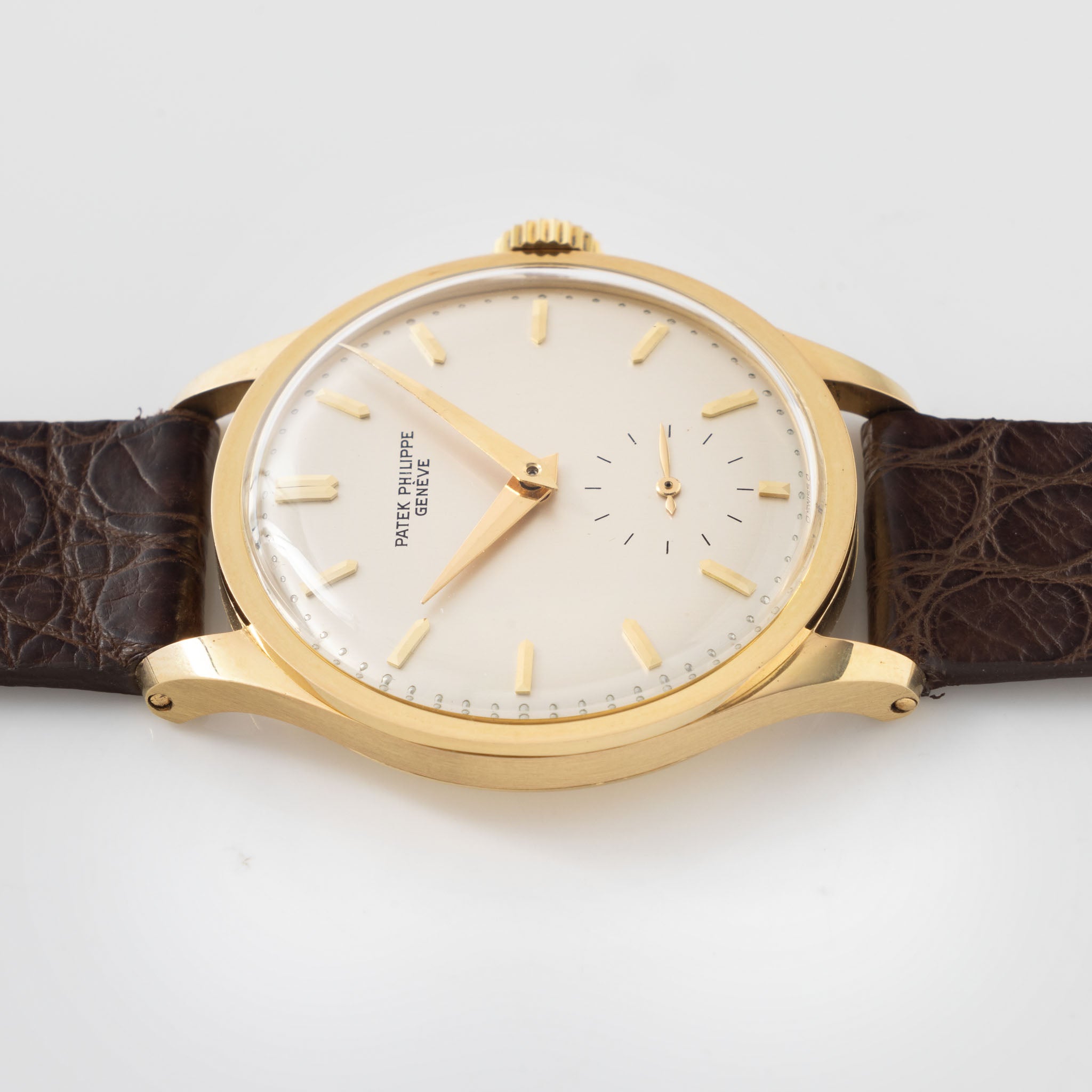 Patek Philippe Calatrava in 18k Yellow Gold Ref. 570J Silver Dial with Extract of the Archives