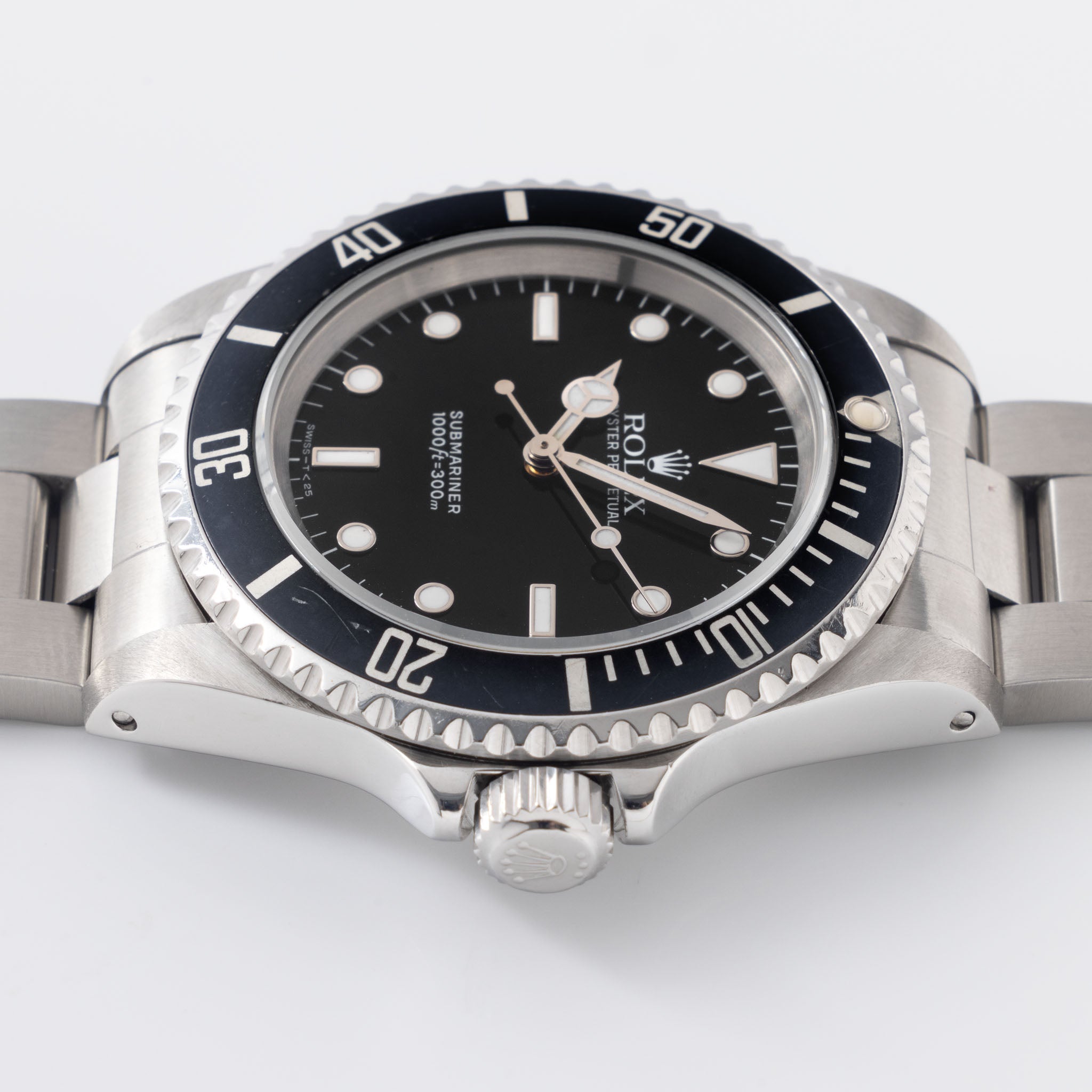 Rolex Submariner No Date Ref. 14060 2-Liner Tritium Dial