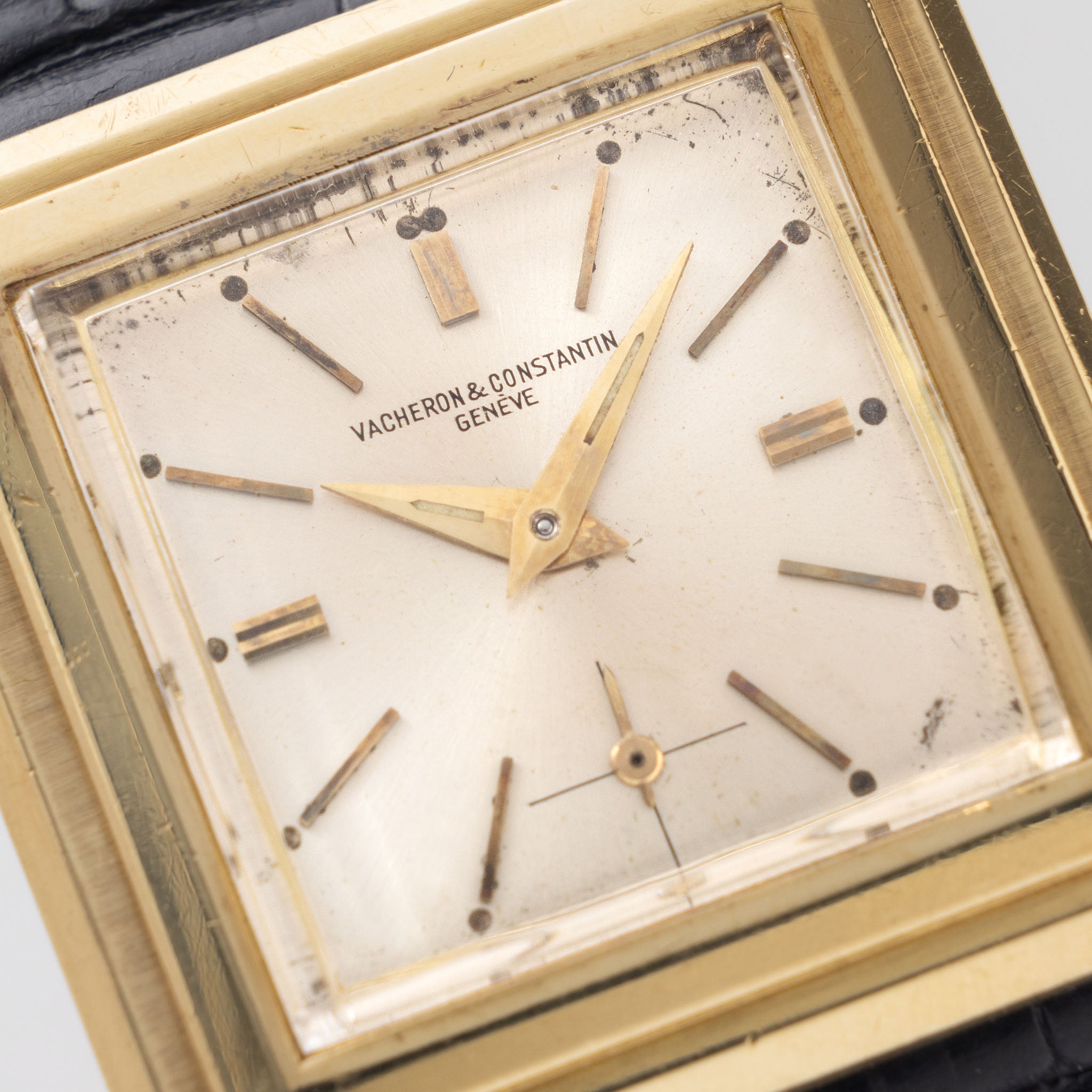 Vacheron Constantin Square “Chevalet” or "Cabriolet" in 18K Yellow Gold Ref. 6665 Dress Watch