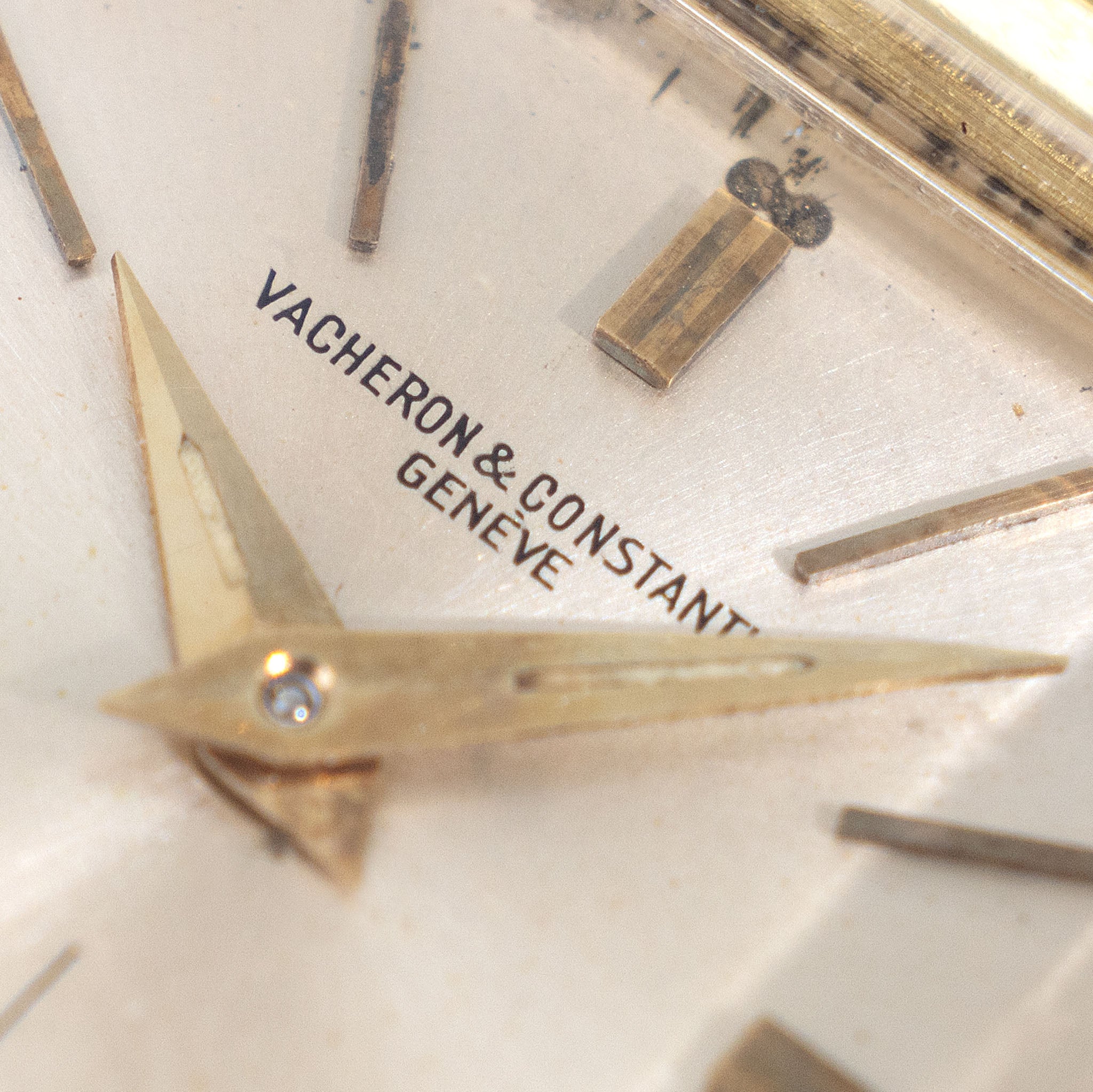 Vacheron Constantin Square “Chevalet” or "Cabriolet" in 18K Yellow Gold Ref. 6665 Dress Watch