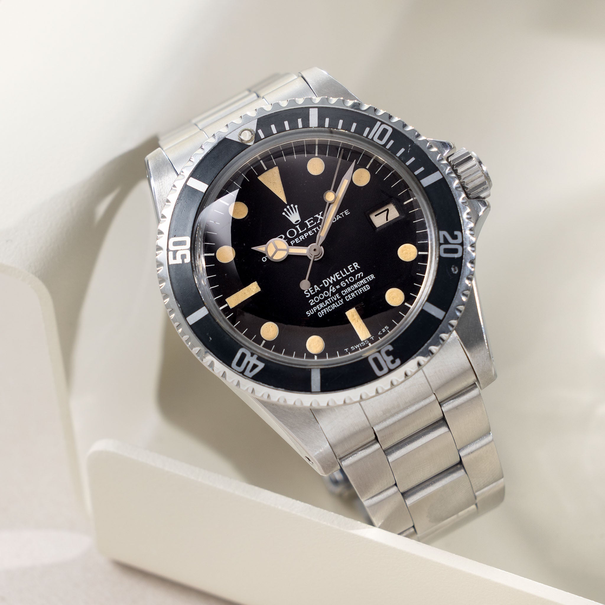 Rolex Sea-dweller ref 1665 MK2 Rail dial with Vivid Patina, Box and Service Papers