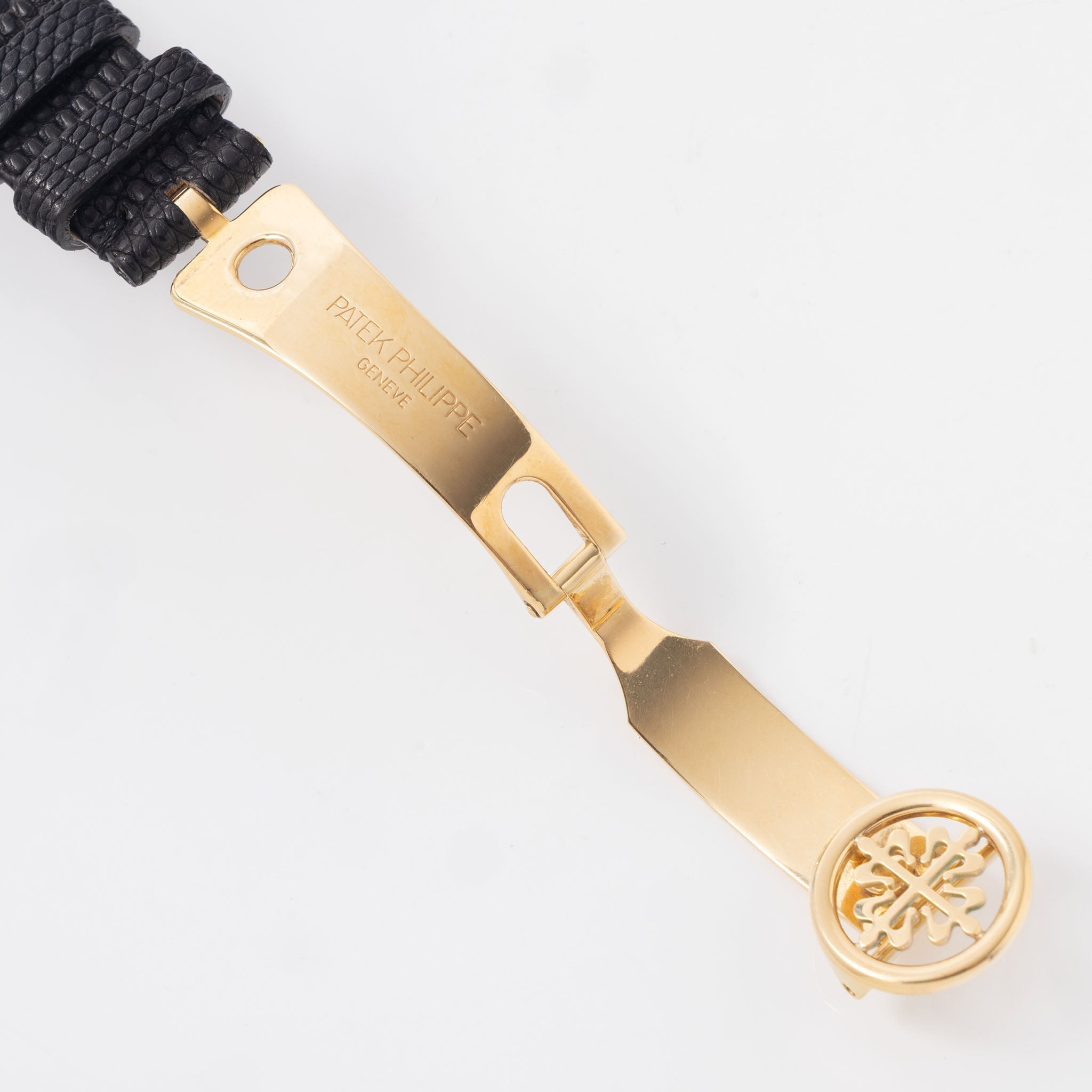 Patek Philippe Perpetual Calendar 3940J 2nd series with Box, Extract of the Archives and Service Papers in 18k yellow gold