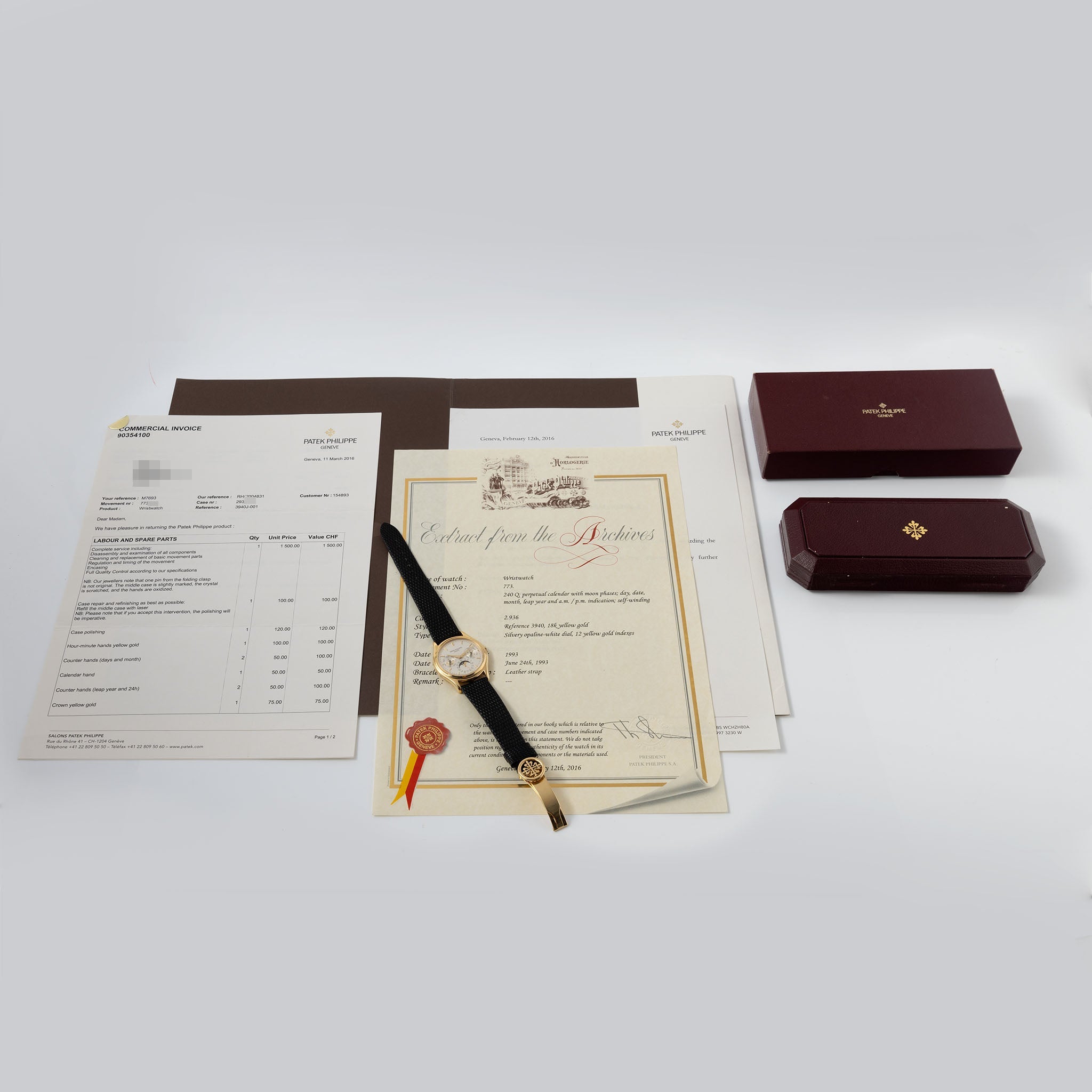 Patek Philippe Perpetual Calendar 3940J 2nd series with Box, Extract of the Archives and Service Papers in 18k yellow gold