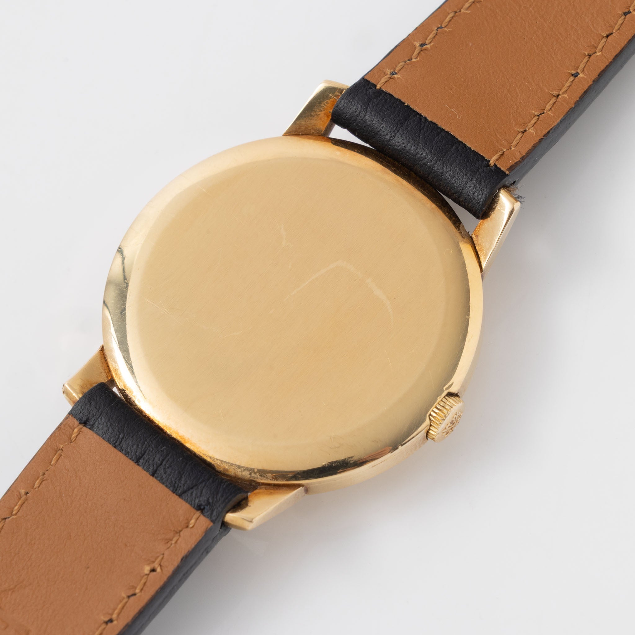 Patek Philippe Calatrava 2593J in 18k yellow gold with Extract of the Archives
