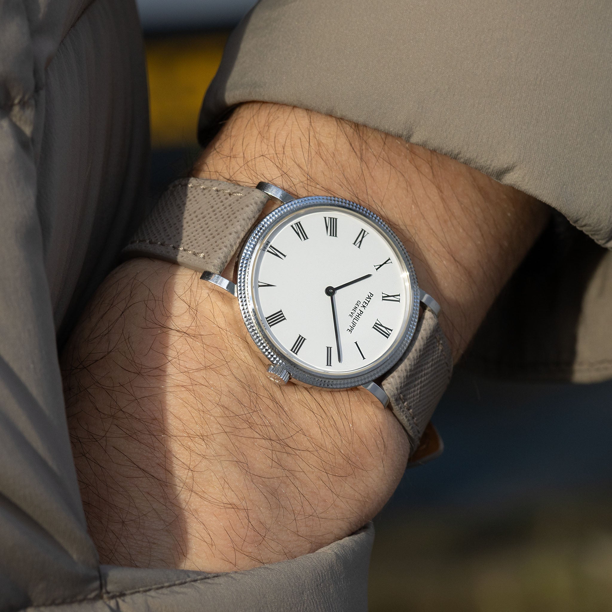 Patek Philippe Calatrava 18 k White gold Clous de Paris case ref 5120G