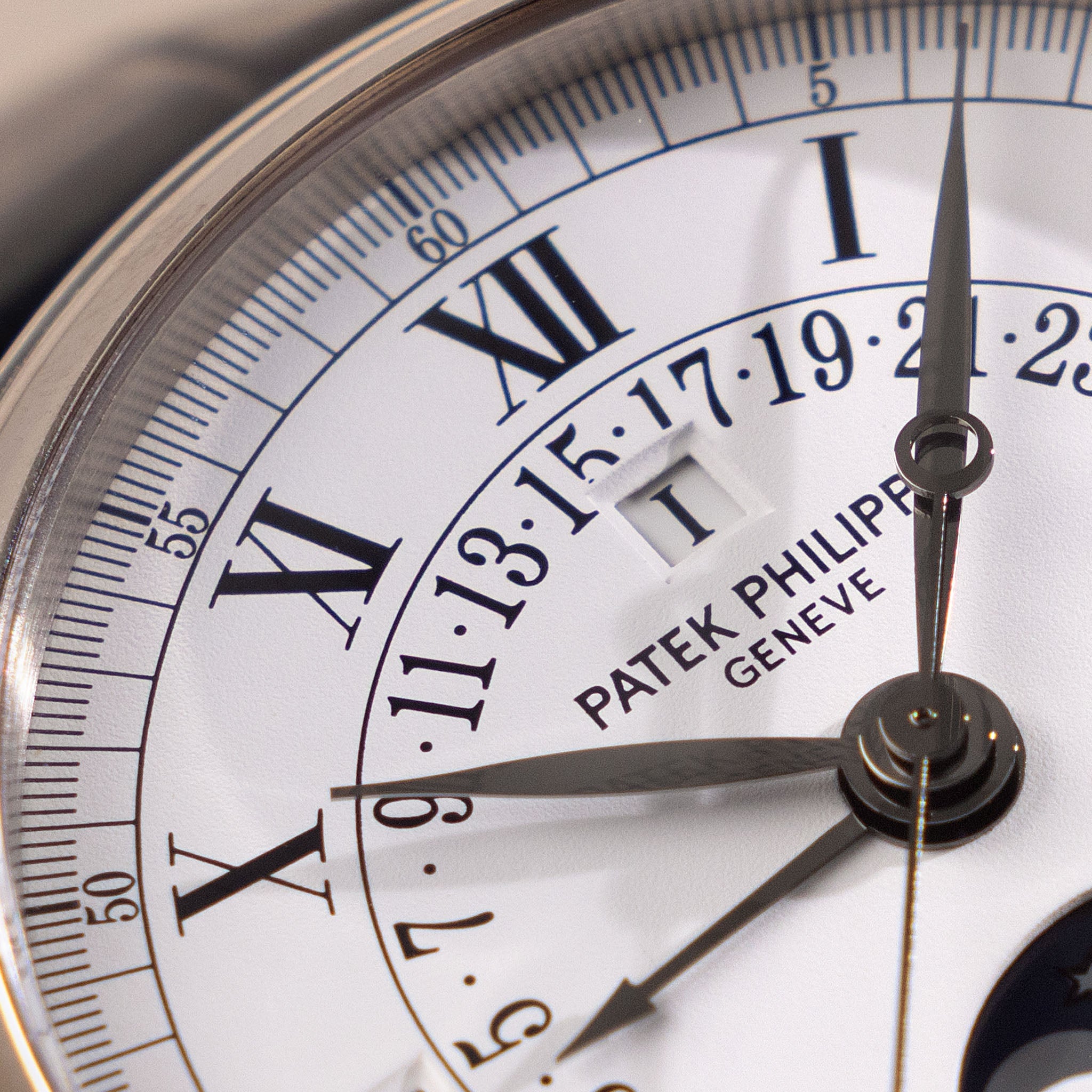 Patek Philippe Retrograde Perpetual Calendar 5059G Officer Case in 18k White Gold with Original Certificate of Origine