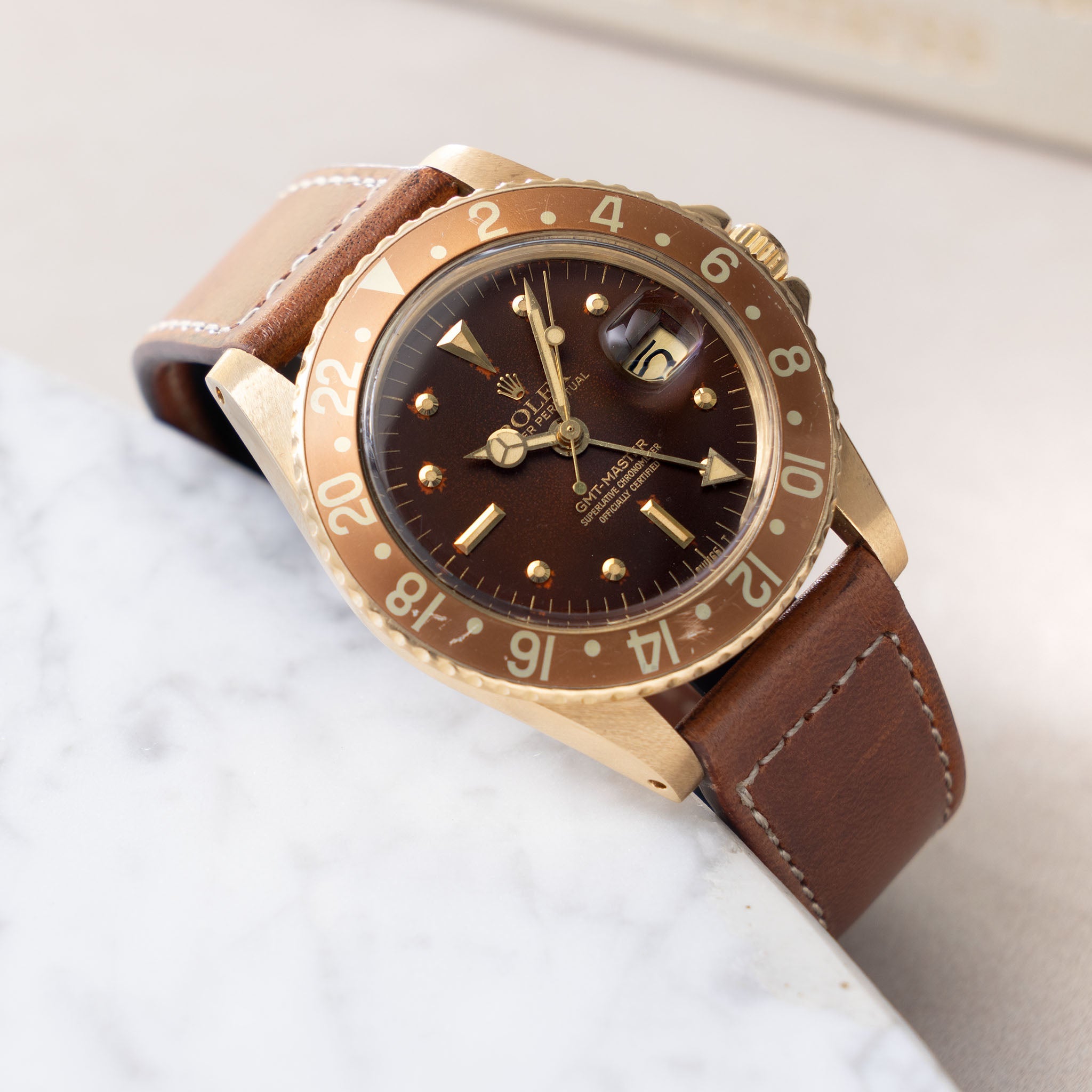 Rolex GMT-Master 1675/8 in 18 k Yellow Gold Brown Nipple Dial