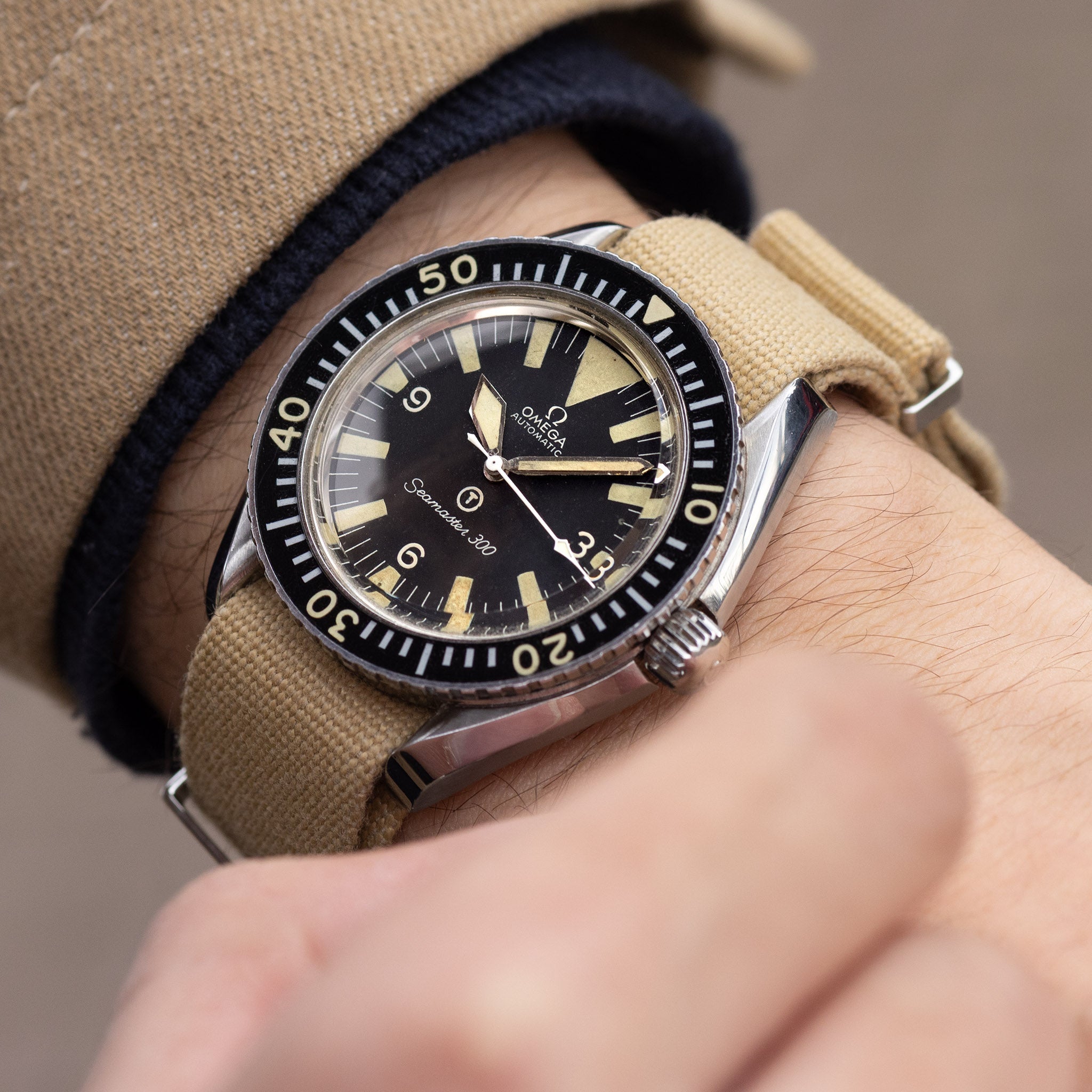 OMEGA Seamaster 300 イギリス軍 Omega Seamaster 300 British Royal Navy Issued ref. 165.024 Mil-spec Ci