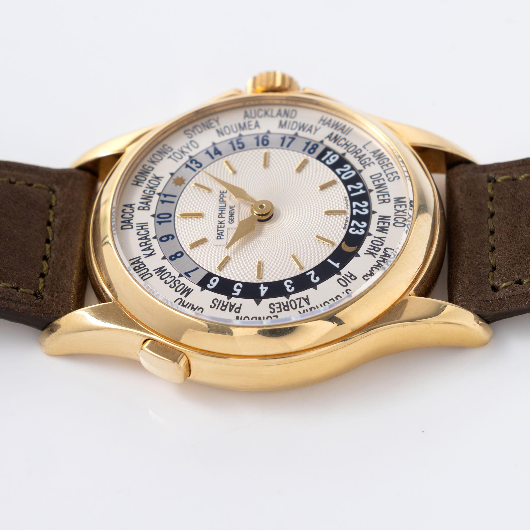 Patek Philippe World Time 5110J Guilloche Dial in 18k Yellow Gold with Extract of the Archives 
