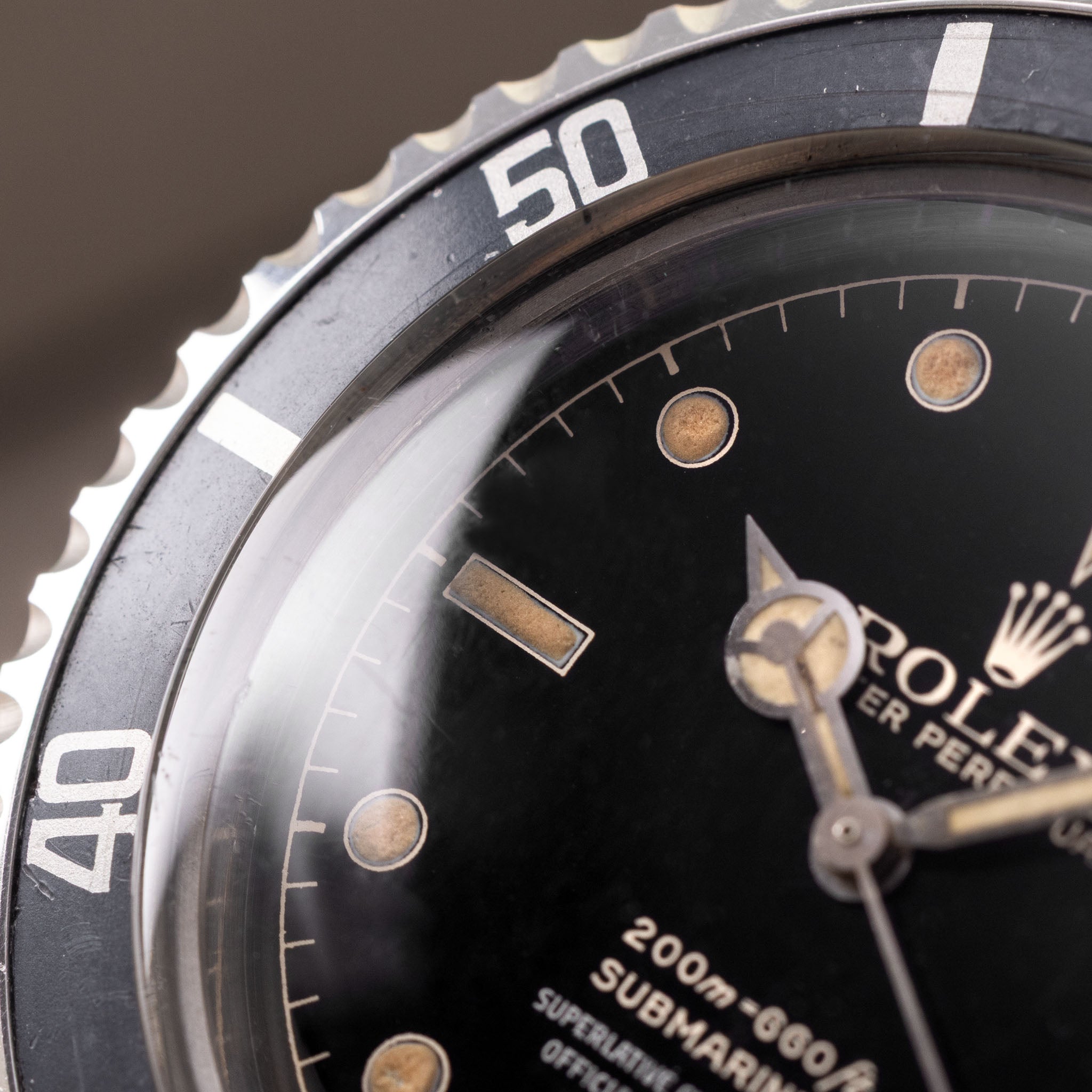 Rolex Submariner 5512 4-liner Gilt Chapter Ring Exclamation point Dial Pointed Crown Guards Case