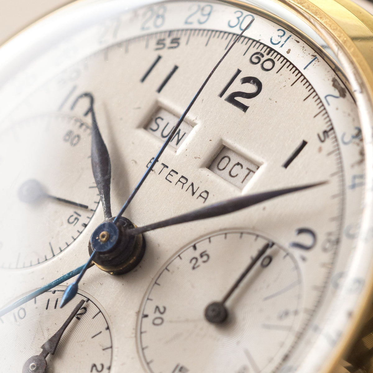 Eterna Triple Date Chronograph – 18k Yellow Gold with Sculptured Lugs and Valjoux 72C