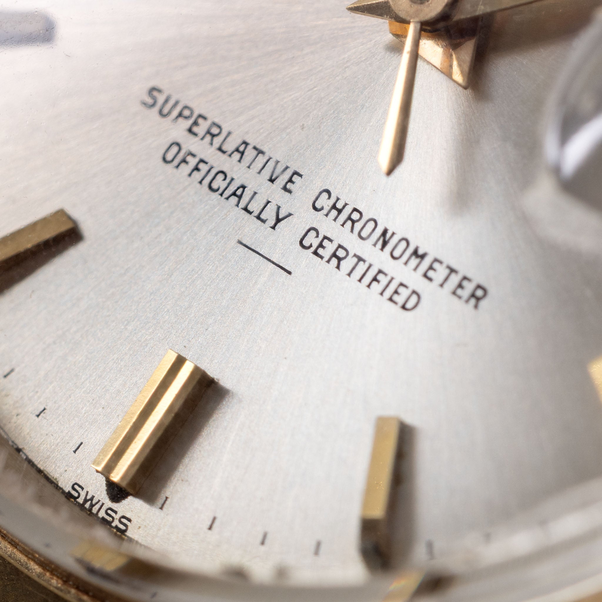 Rolex Oyster Perpetual 1500 Silver Underline Dial in 14k Yellow Gold