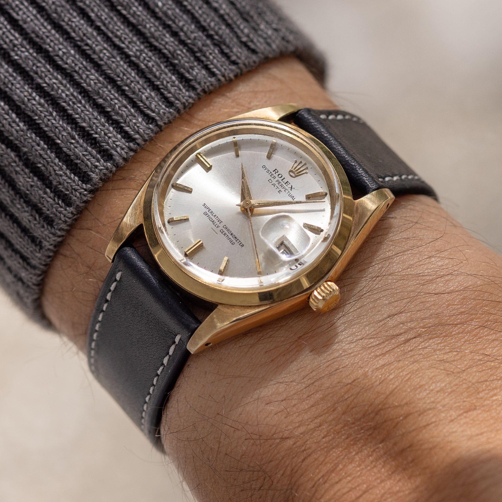 Rolex Oyster Perpetual 1500 Silver Underline Dial in 14k Yellow Gold