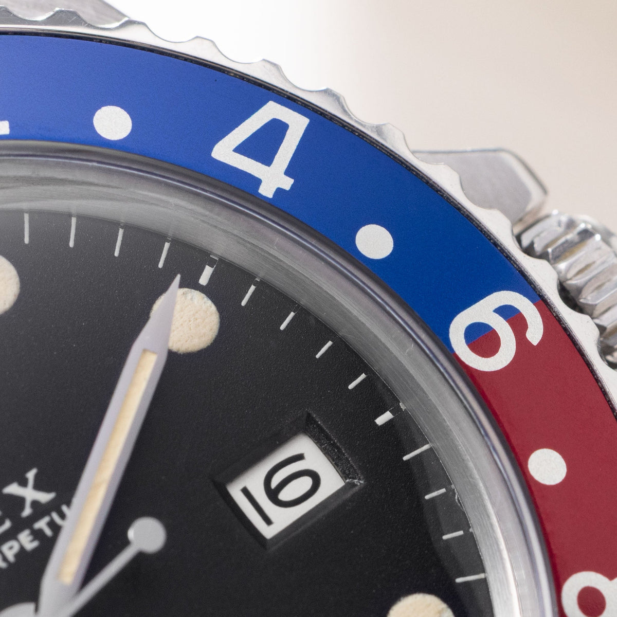 Rolex GMT Master Ref 1675 Long E Mk1  Exceptional Box and Papers Set