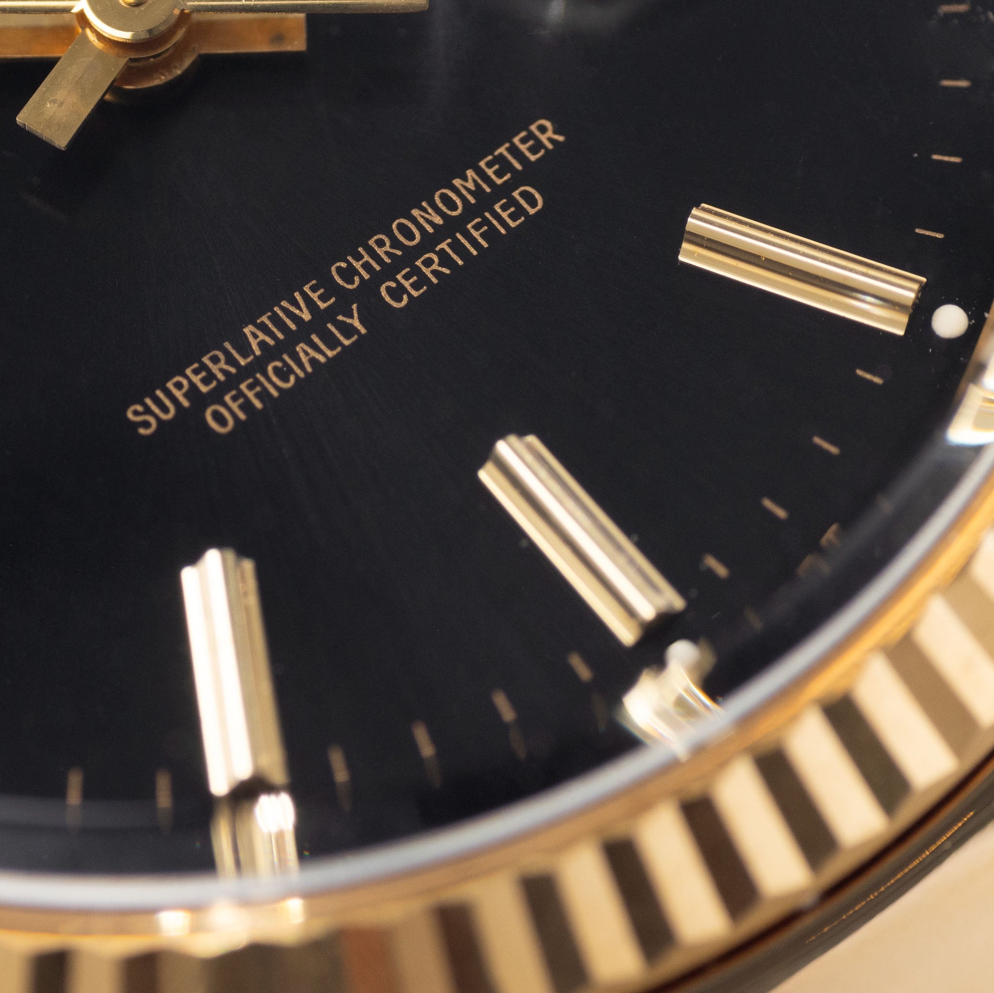 Rolex Oyster-perpetual date black dial  in 18 k yellow gold ref 15038