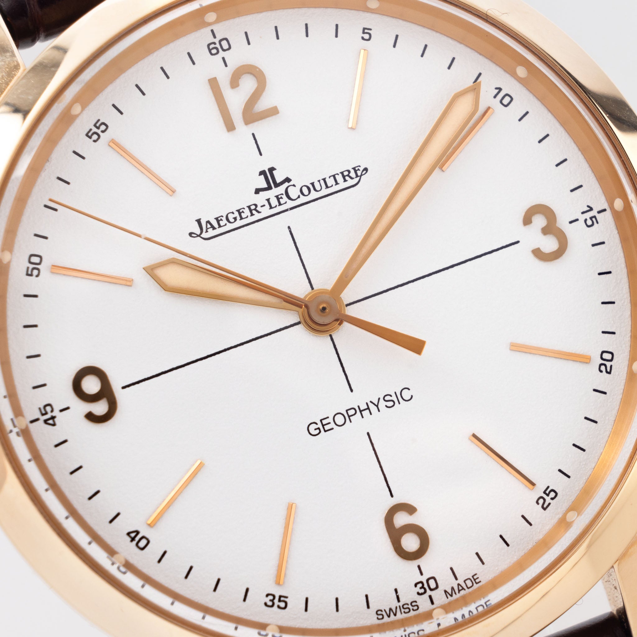 Jaeger-LeCoultre Geophysic 1958 Rose Gold with Box and Papers Ref JL Q8002520 