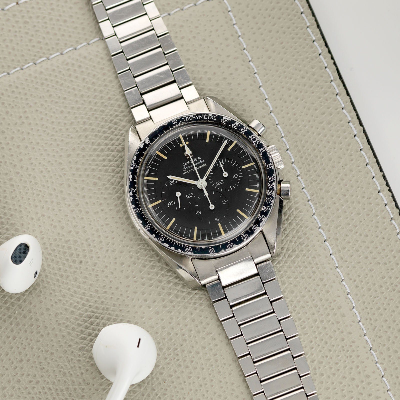 Omega Speedmaster Reference 105.012 - 66