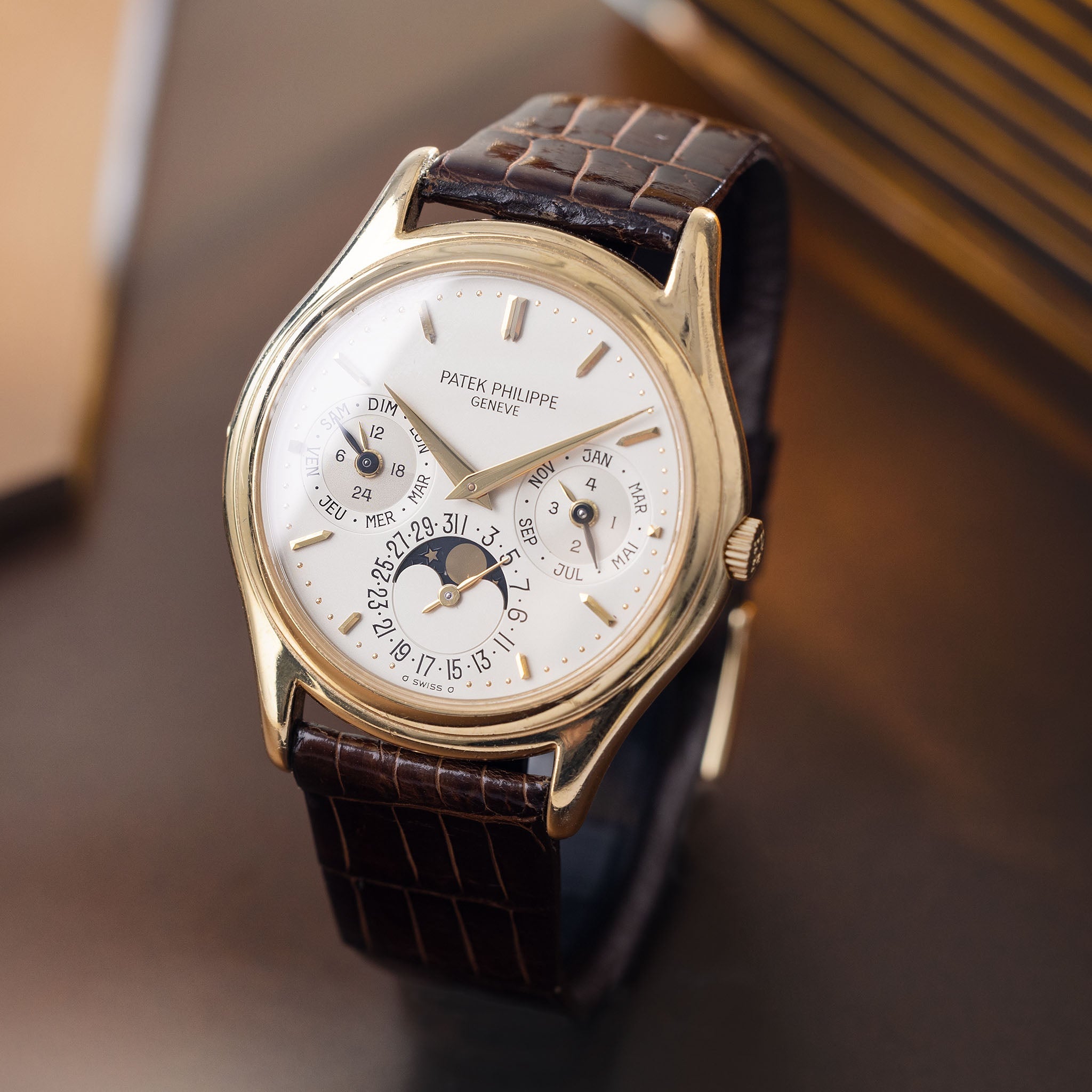 Patek Philippe 3940 Perpetual Calendar Second Series with Archive Extract