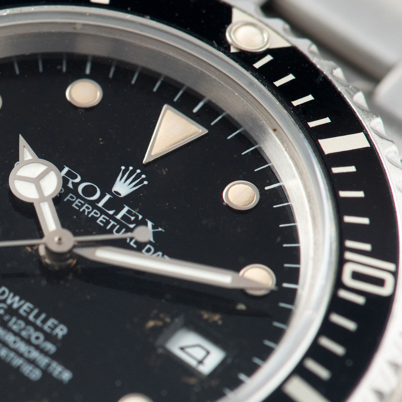 Rolex Seadweller Reference 16660 Box and Papers